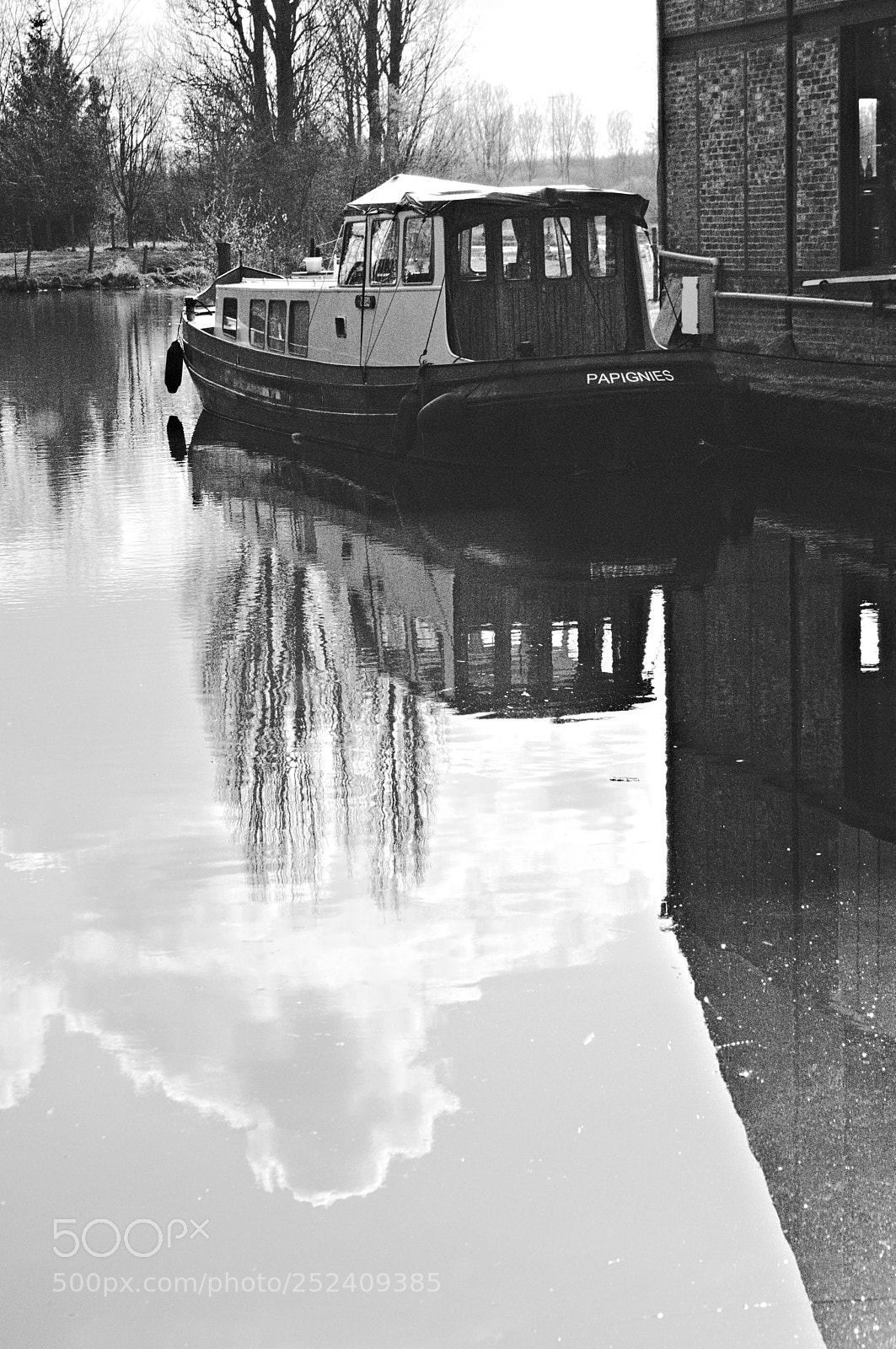 Nikon D3200 sample photo. Boat of papignies photography