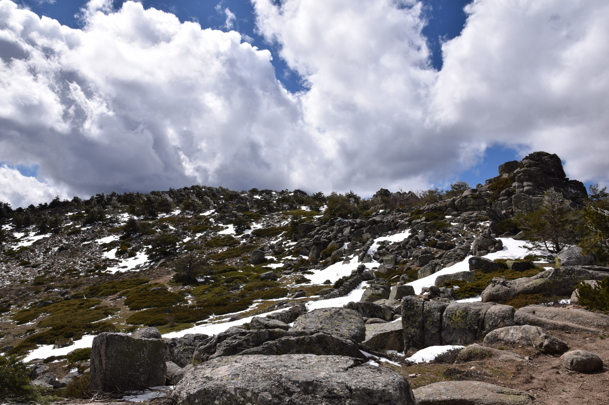 Nikon D3300 + Sigma 17-70mm F2.8-4 DC Macro OS HSM | C sample photo. Mountain side, still with snow :) photography