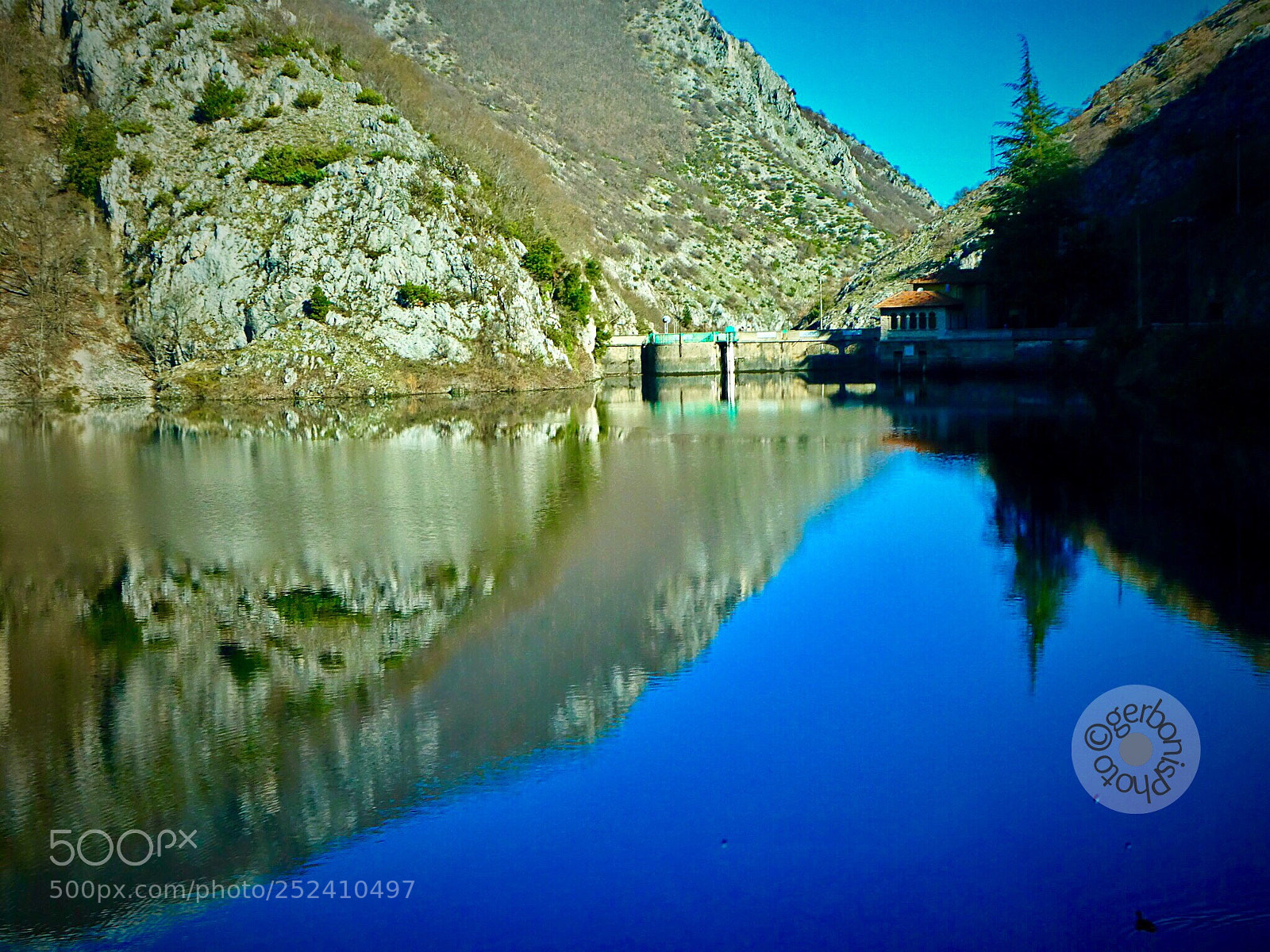 Panasonic Lumix DC-ZS70 (Lumix DC-TZ90) sample photo. The dam of energy photography