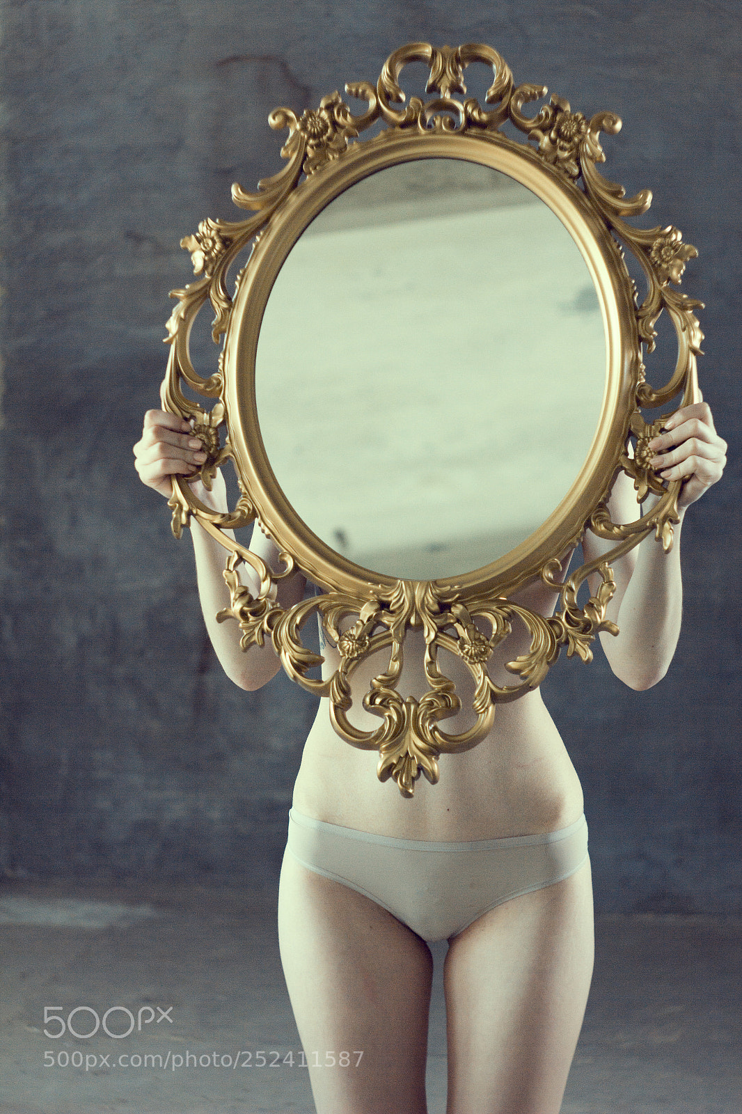 Canon EOS 60D sample photo. Karina with mirror photography