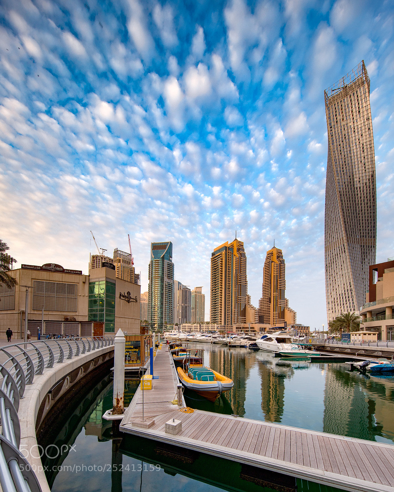 Canon EOS 6D Mark II sample photo. Dubai marina a new photography