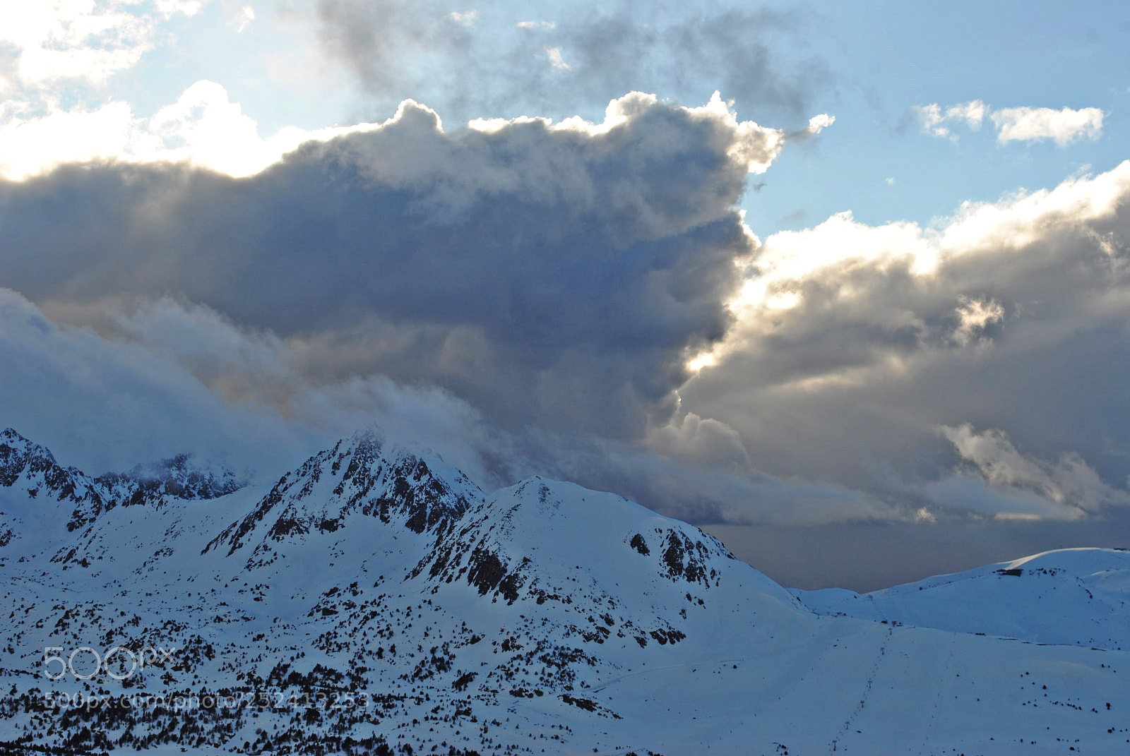 Nikon D3000 sample photo. The battle sun vs photography