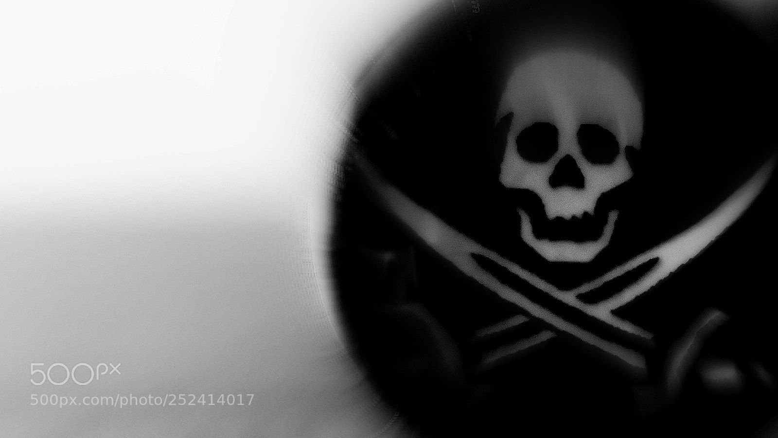 Samsung Galaxy J5(2016) sample photo. Dark skull photography