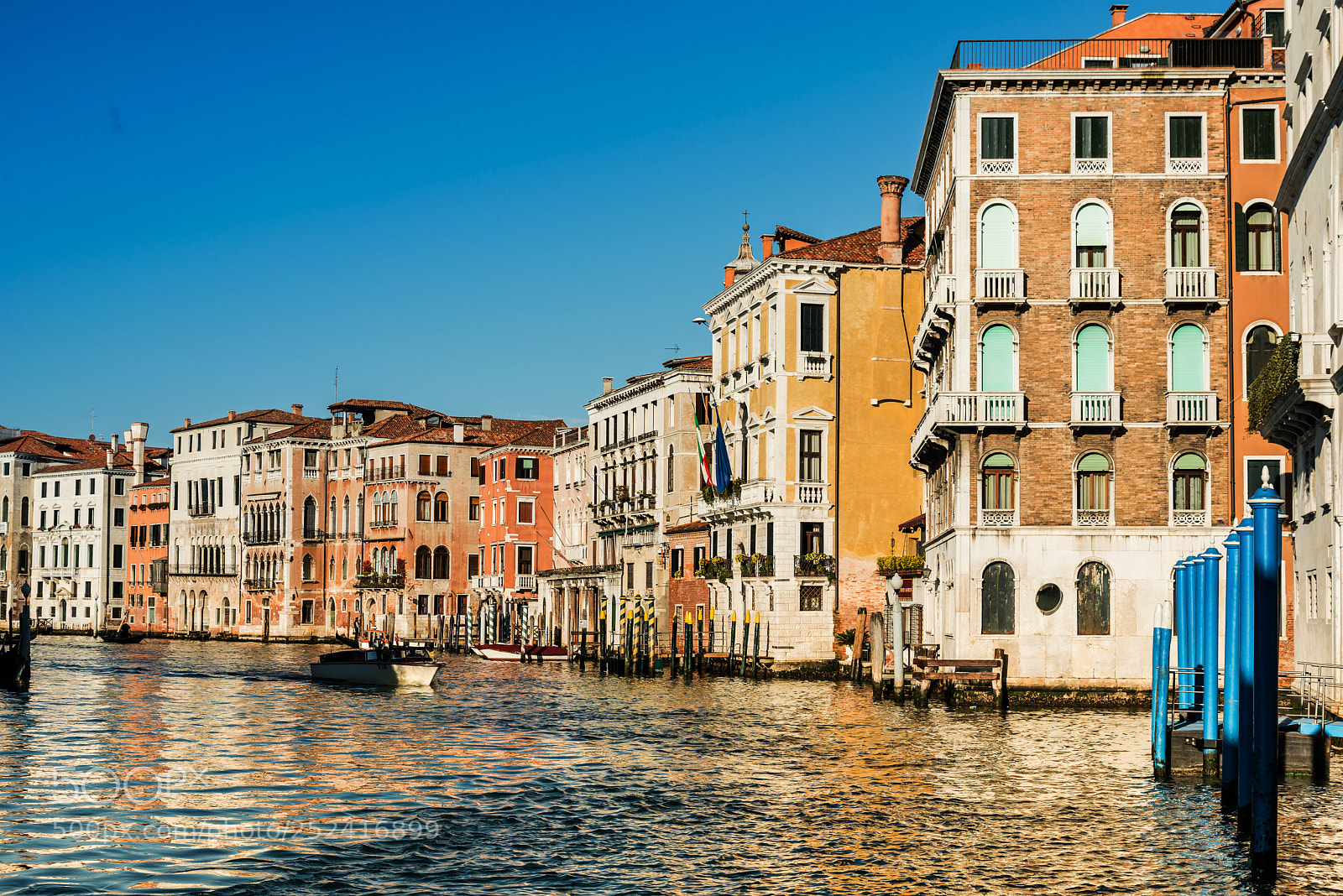 Nikon D800 sample photo. Venice, italy - december photography