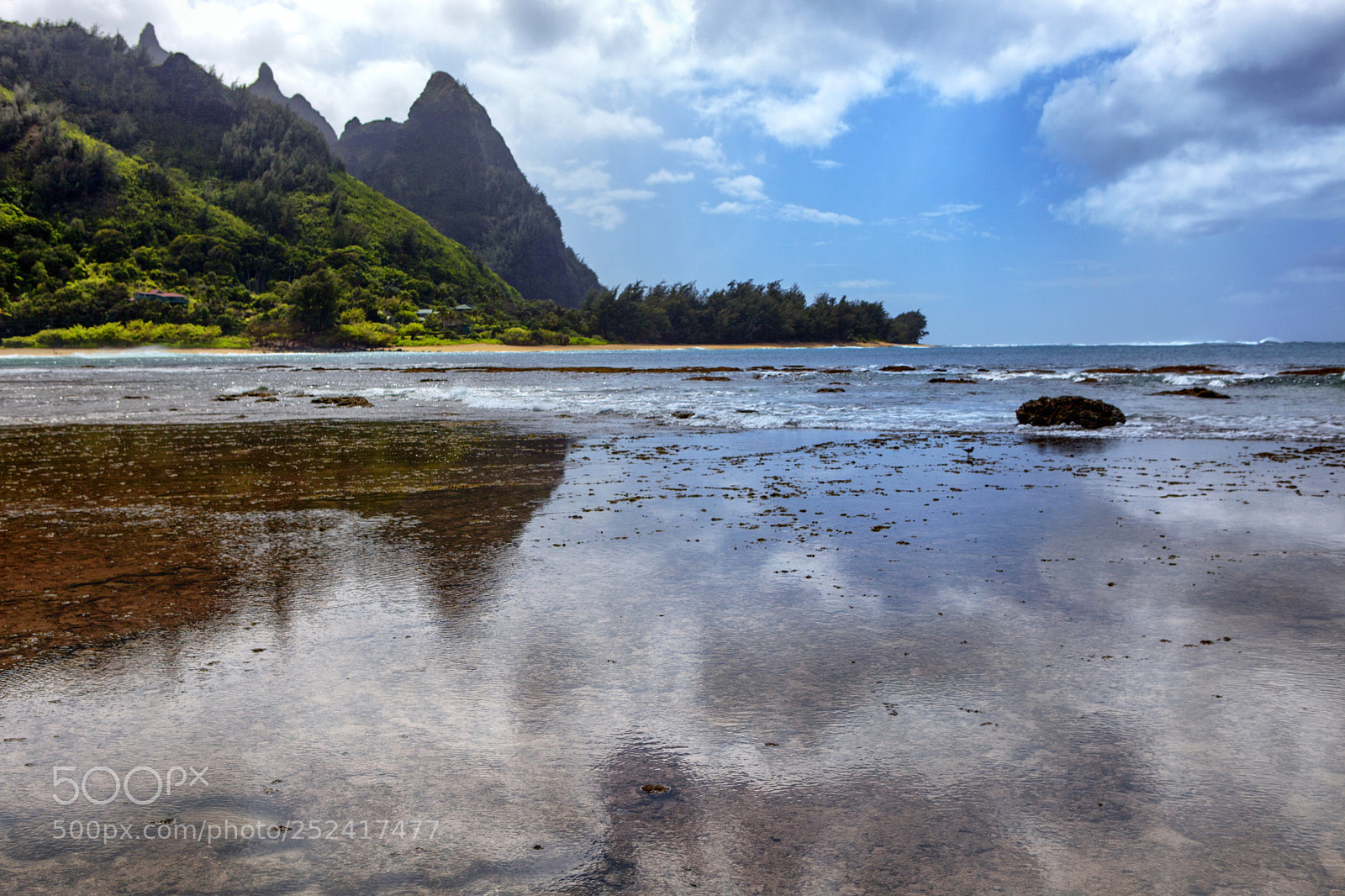 Canon EOS 5D Mark II sample photo. Makua beach photography