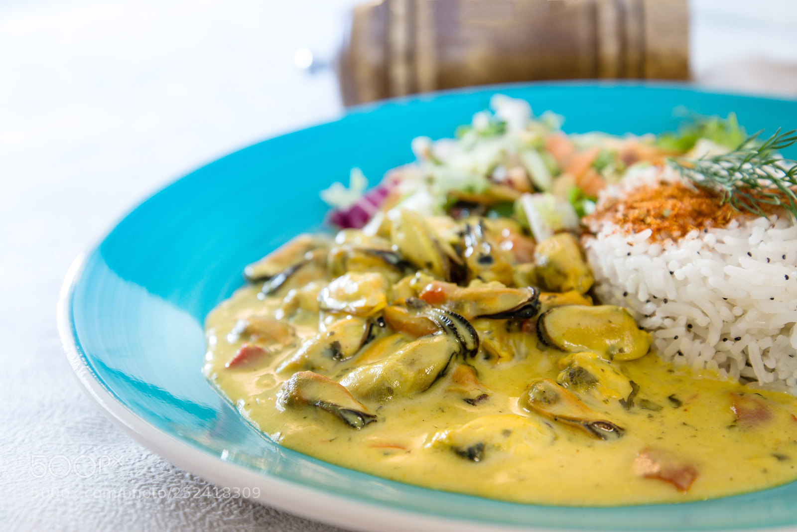 Nikon D800 sample photo. Mussels with curry sauce photography