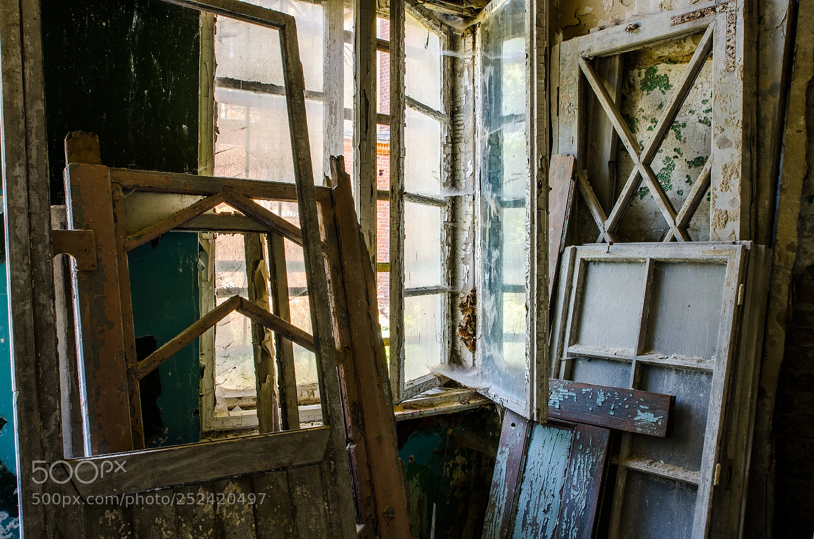 Nikon D7000 sample photo. Junk room photography