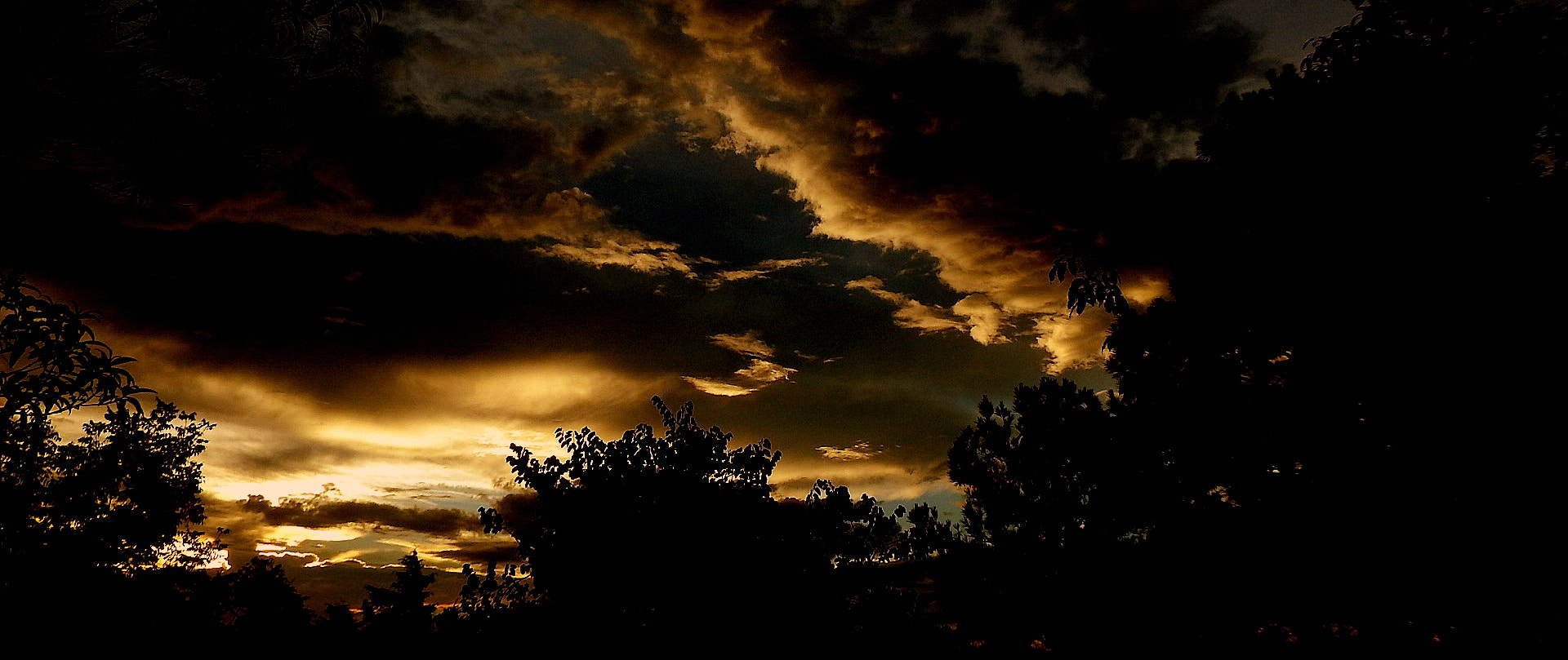 Fujifilm FinePix SL1000 sample photo. Big sunset .... photography