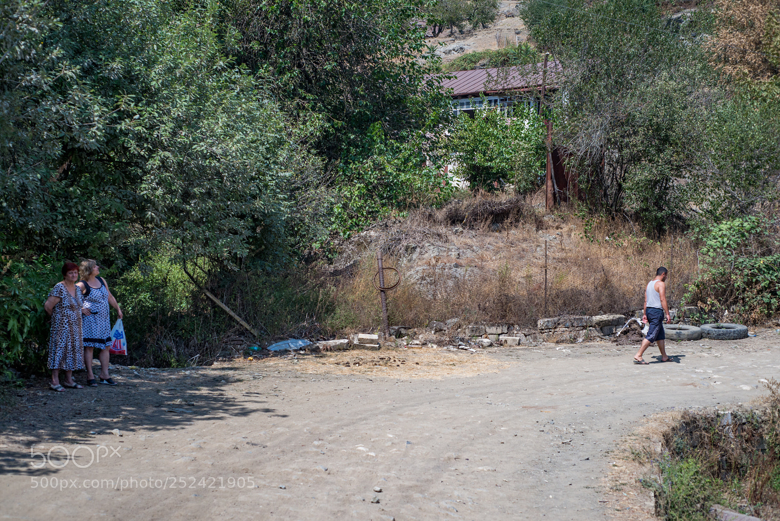 Nikon D610 sample photo. Outside photography