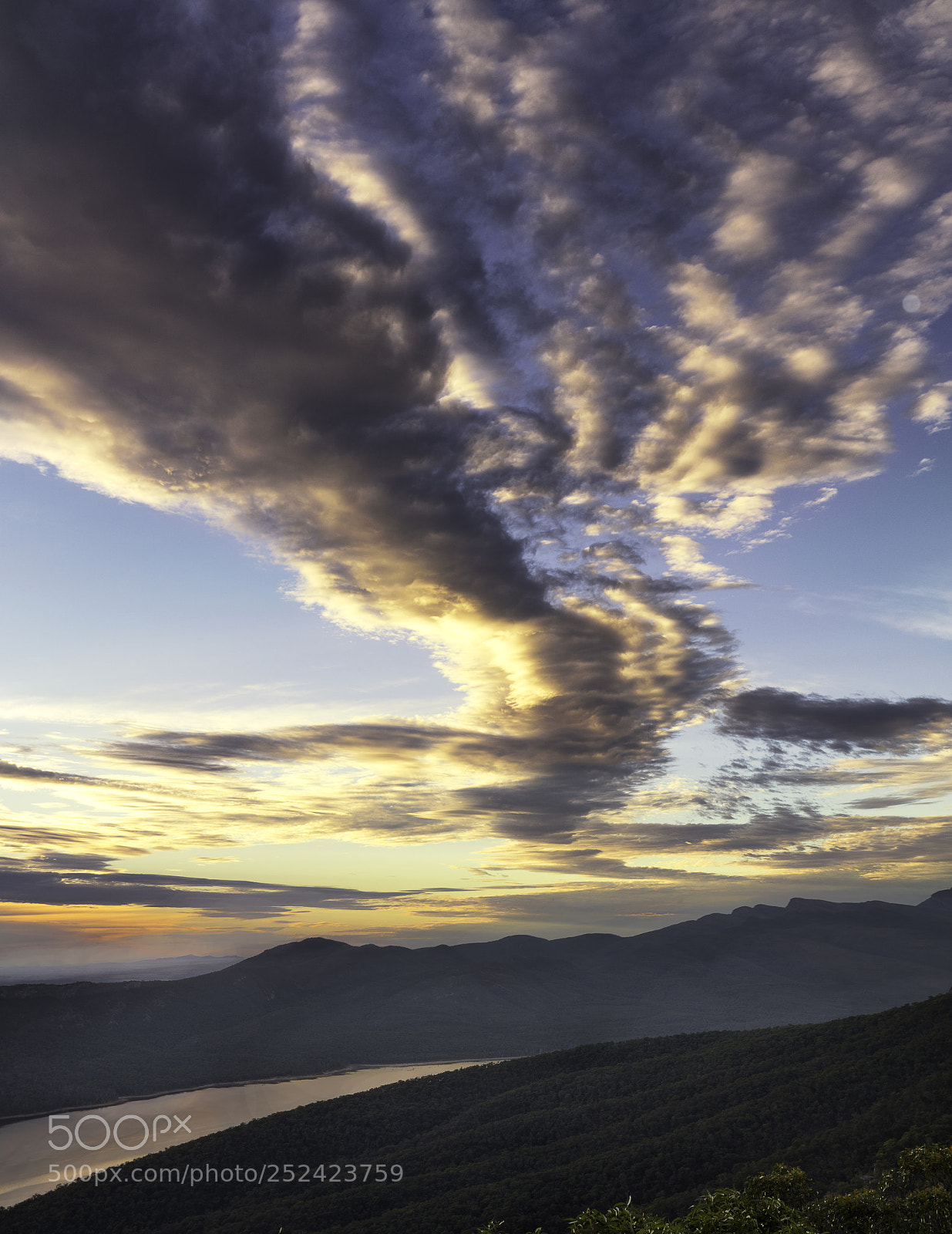 Canon EOS 5DS sample photo. Cloud photography