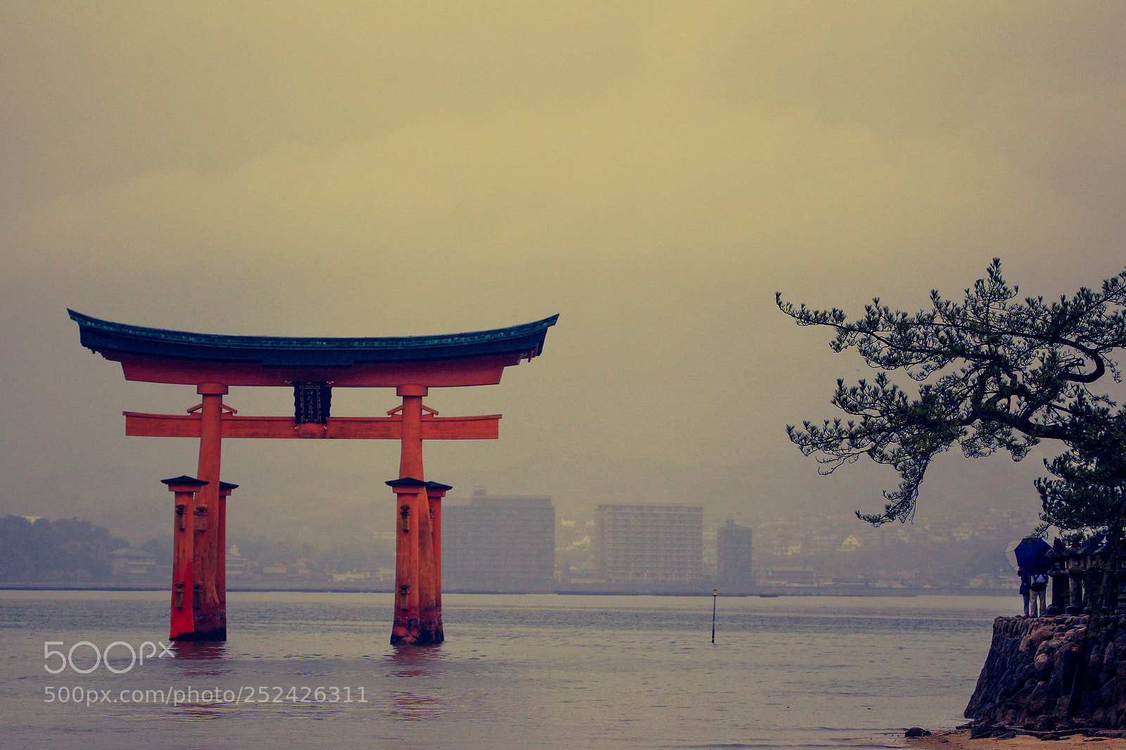 Canon EOS-1D Mark IV sample photo. 1-1 miyajimacho, hatsukaichi, hiroshima photography