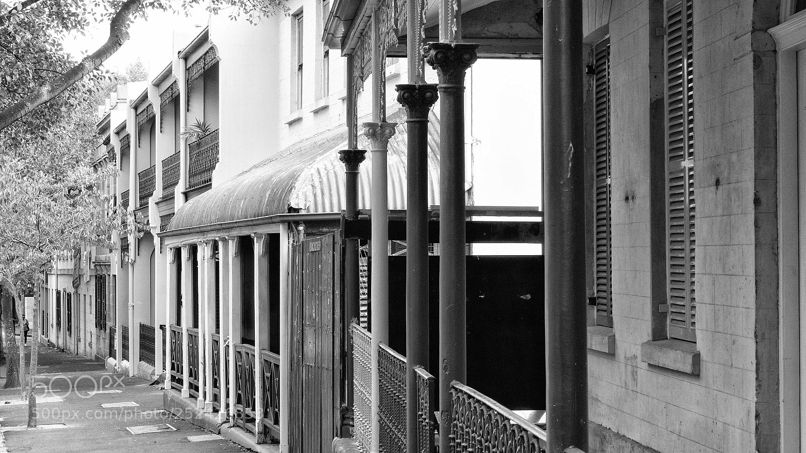 Olympus OM-D E-M10 II sample photo. The rocks, sydney photography