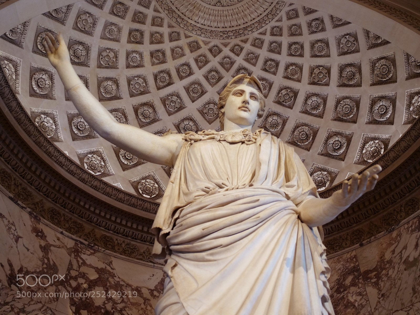 Panasonic Lumix DC-GH5 sample photo. Statue d'ath na dite photography