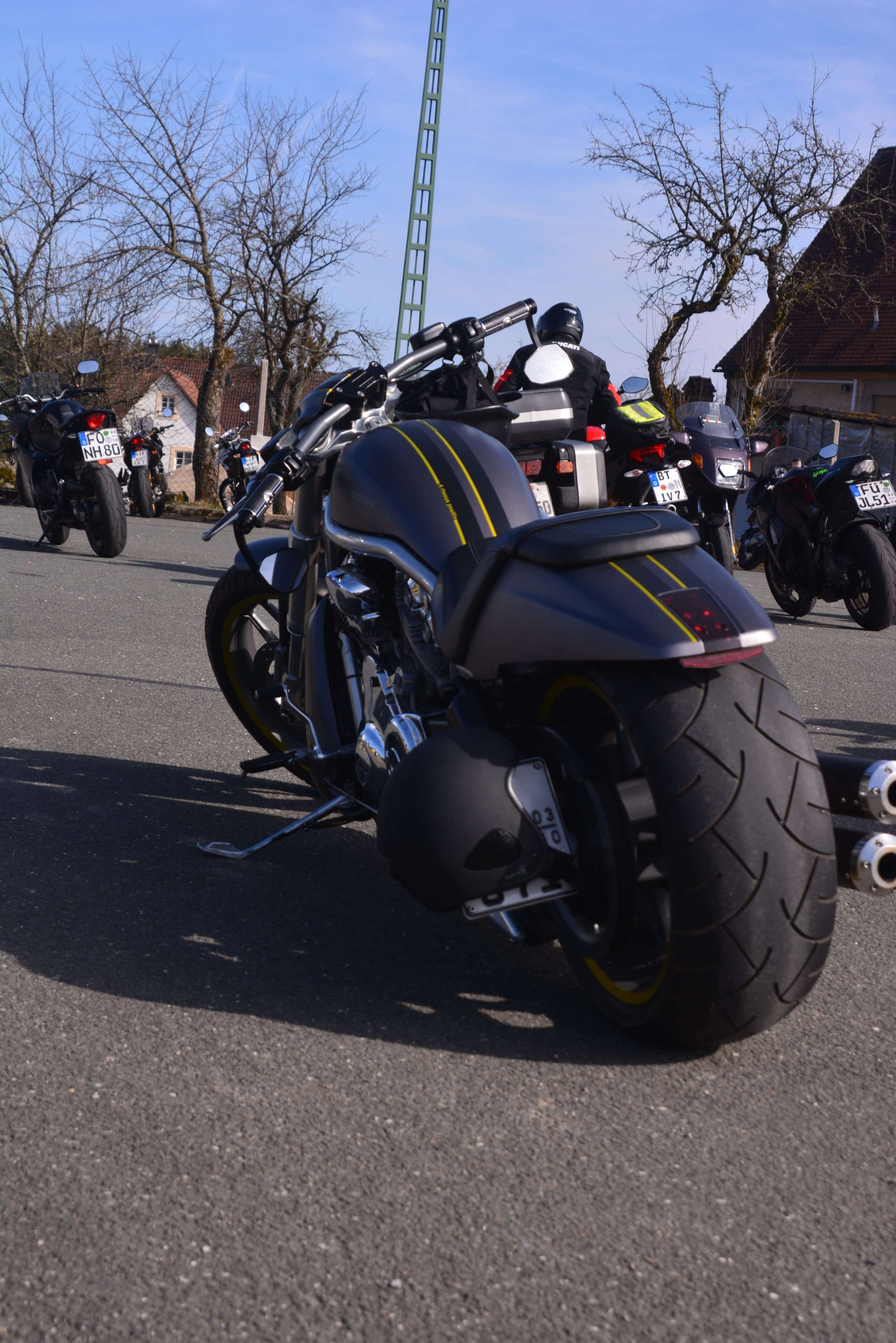 Nikon D5200 sample photo. Twowheelbullsass photography