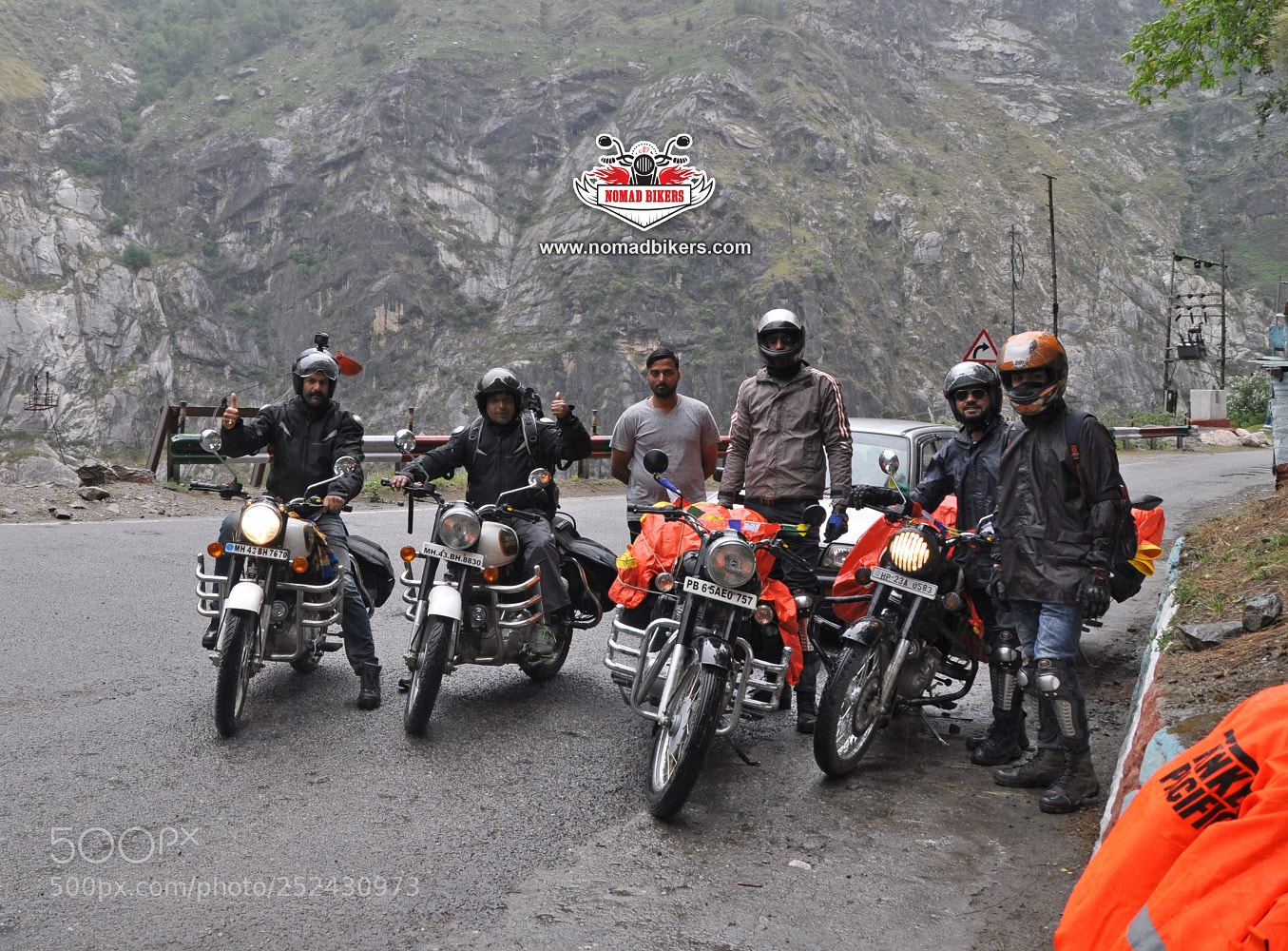 Nikon D5000 sample photo. Bike trips in india photography
