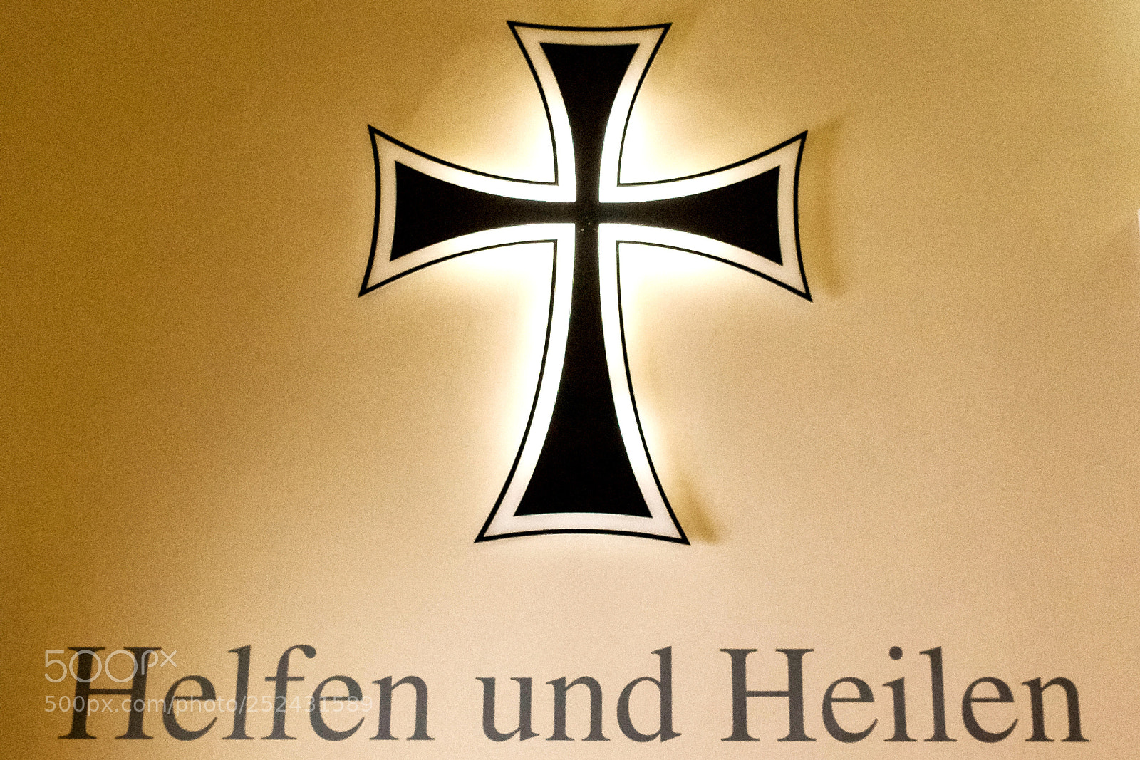 Nikon D5500 sample photo. Helfen und heilen photography