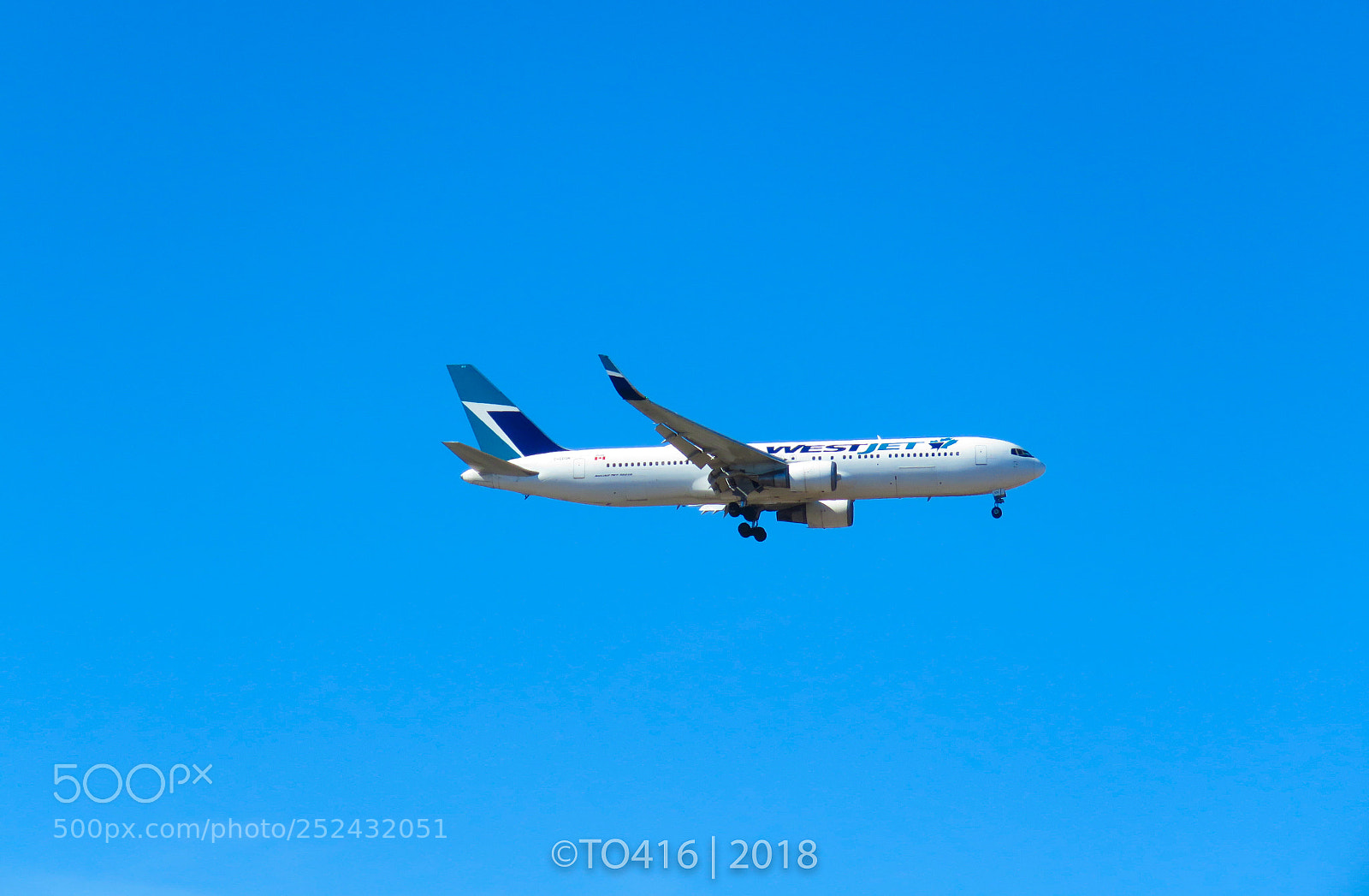Canon PowerShot SX60 HS sample photo. Westjet airlines photography
