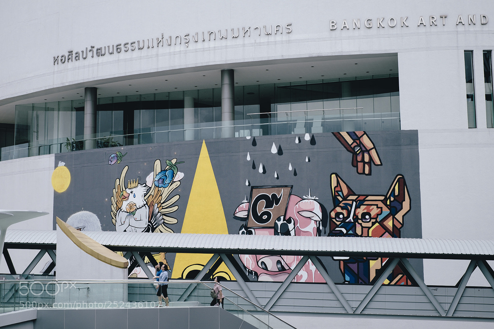 Fujifilm X-T1 sample photo. Graffiti in bangkok photography