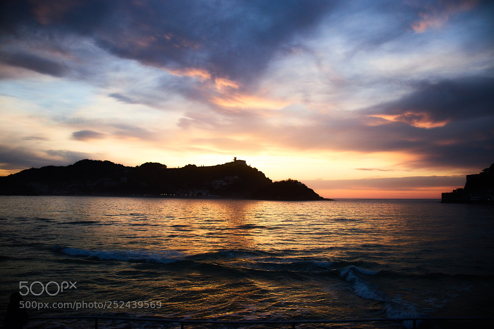 Canon EOS 77D (EOS 9000D / EOS 770D) sample photo. San sebastian photography
