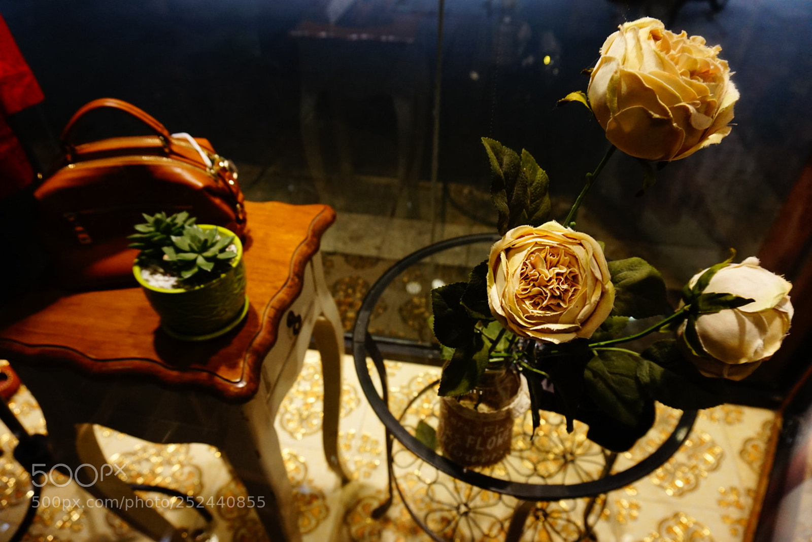 Sony Alpha a5000 (ILCE 5000) sample photo. Window flowers photography