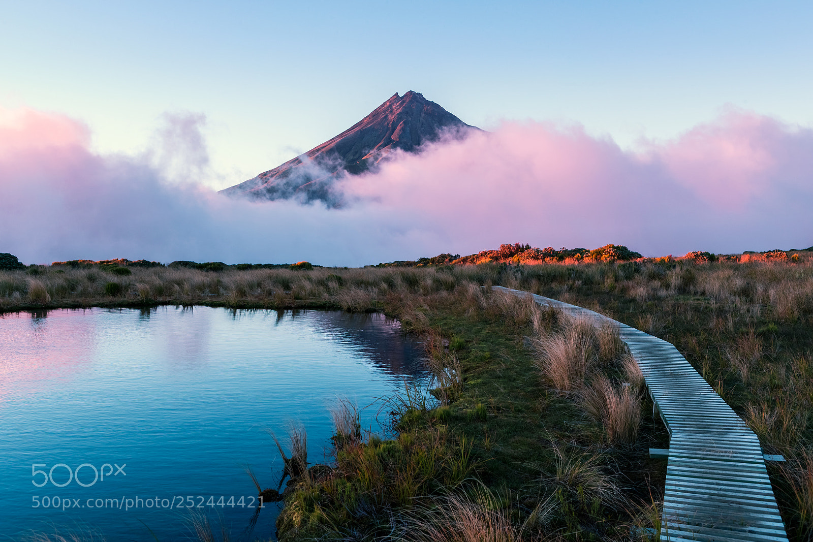 Canon EOS-1D X Mark II sample photo. Mt taranaki photography