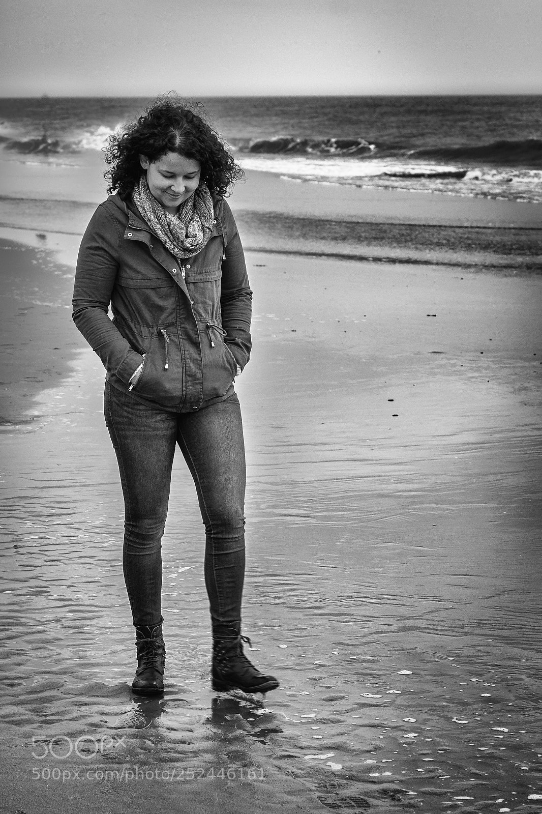 Canon EOS 700D (EOS Rebel T5i / EOS Kiss X7i) sample photo. Girl at the beach photography