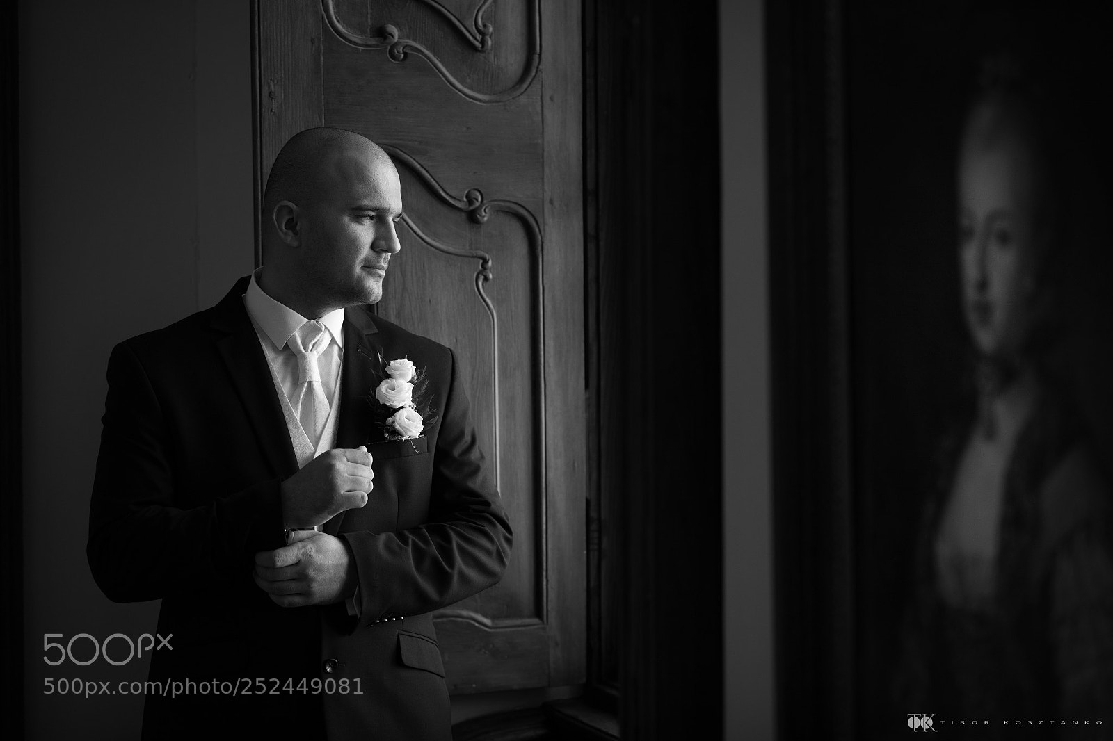 Canon EOS 5D Mark IV sample photo. Groom photography