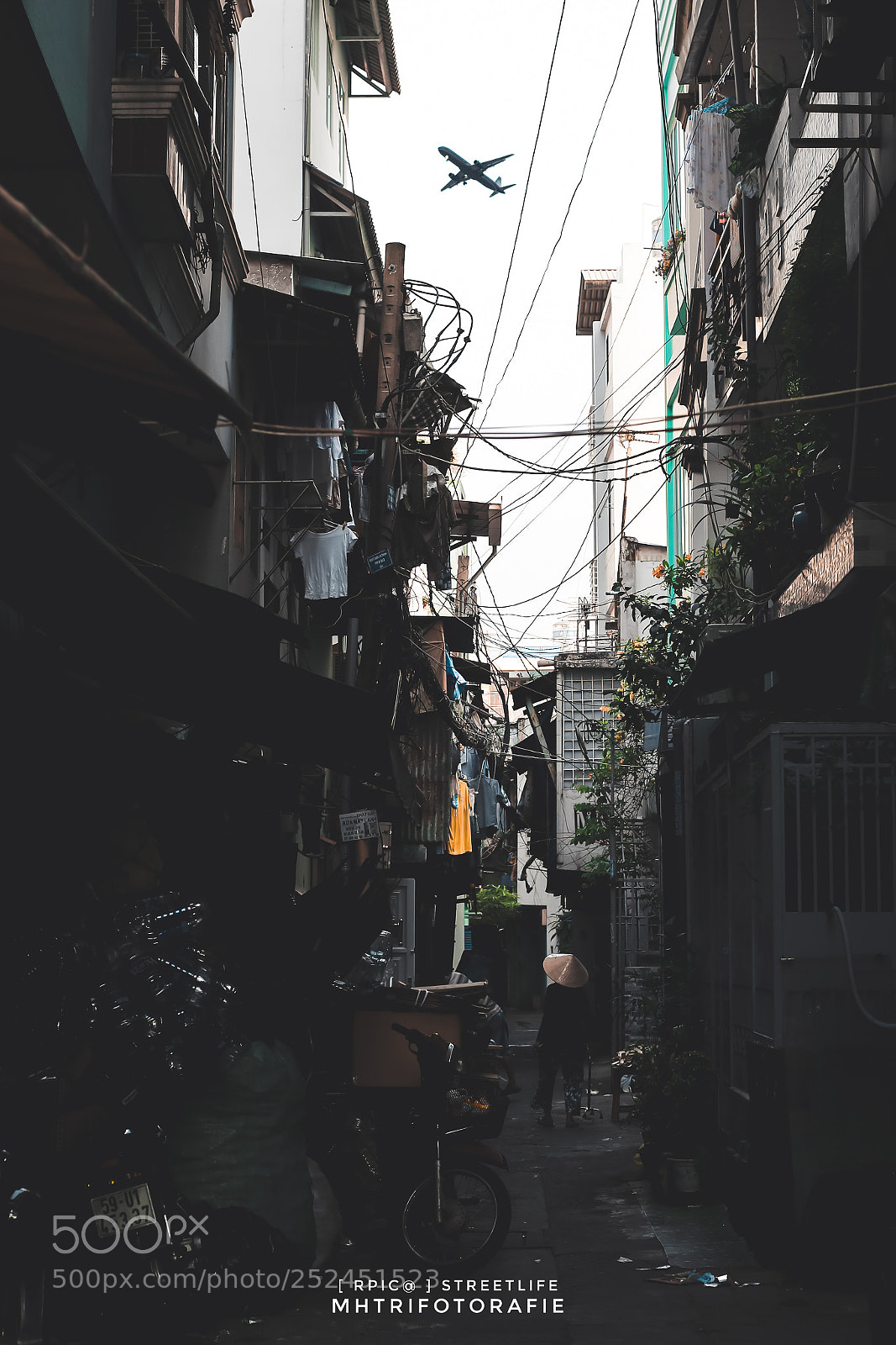 Canon EOS 70D sample photo. Random photography