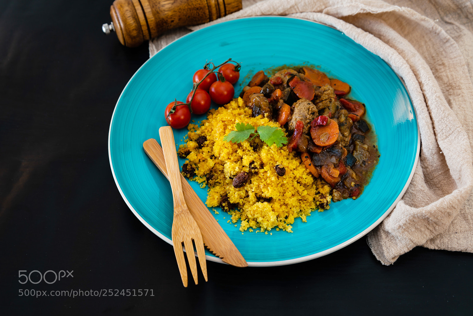 Nikon D800 sample photo. Kefta tagine moroccan meatballs photography