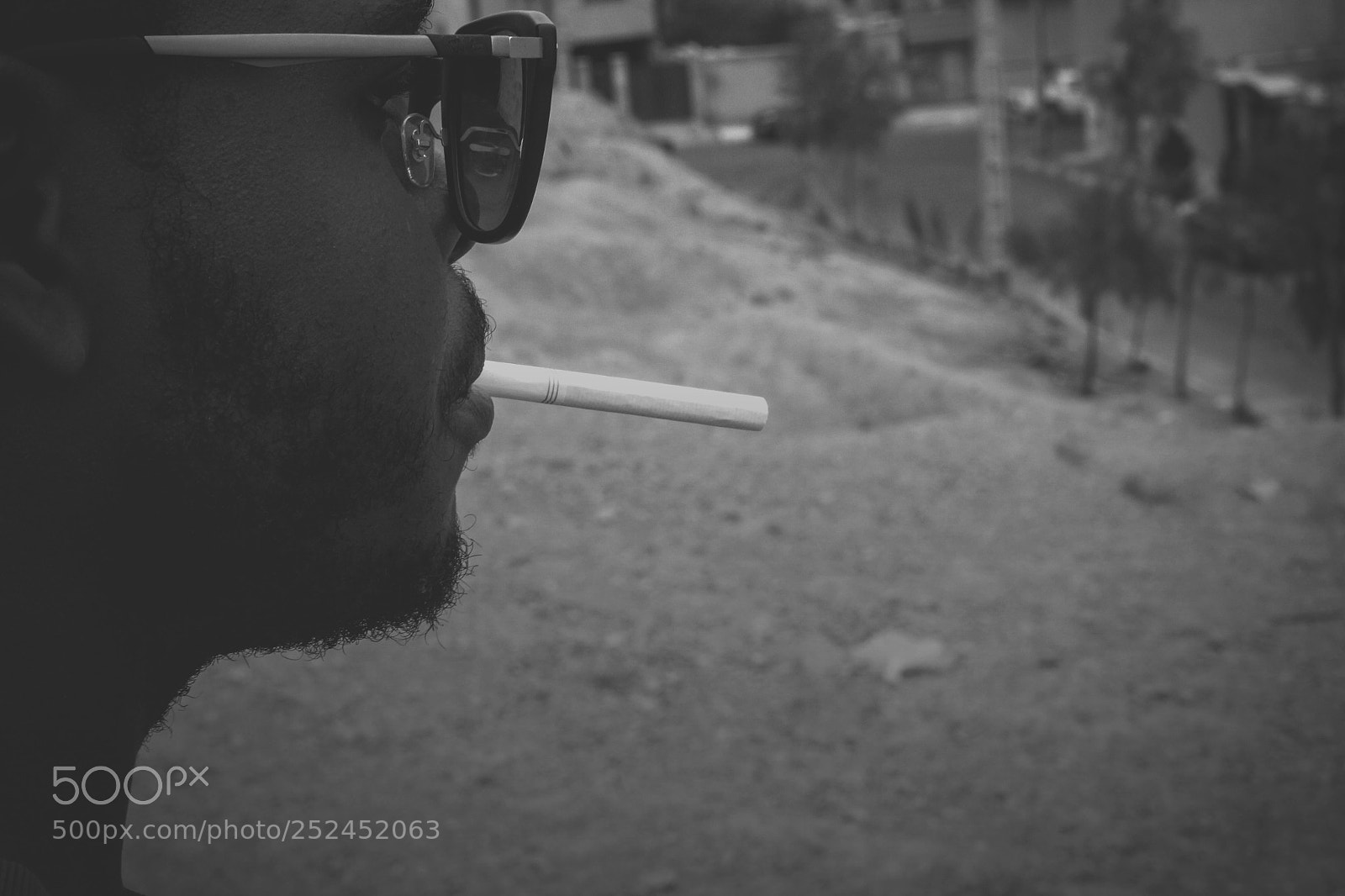 Canon EOS 1300D (EOS Rebel T6 / EOS Kiss X80) sample photo. Smoking ..... photography