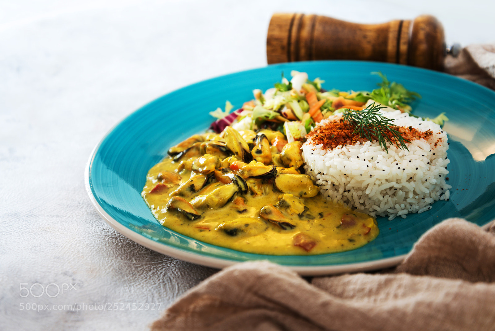 Nikon D800 sample photo. Mussels with curry sauce photography