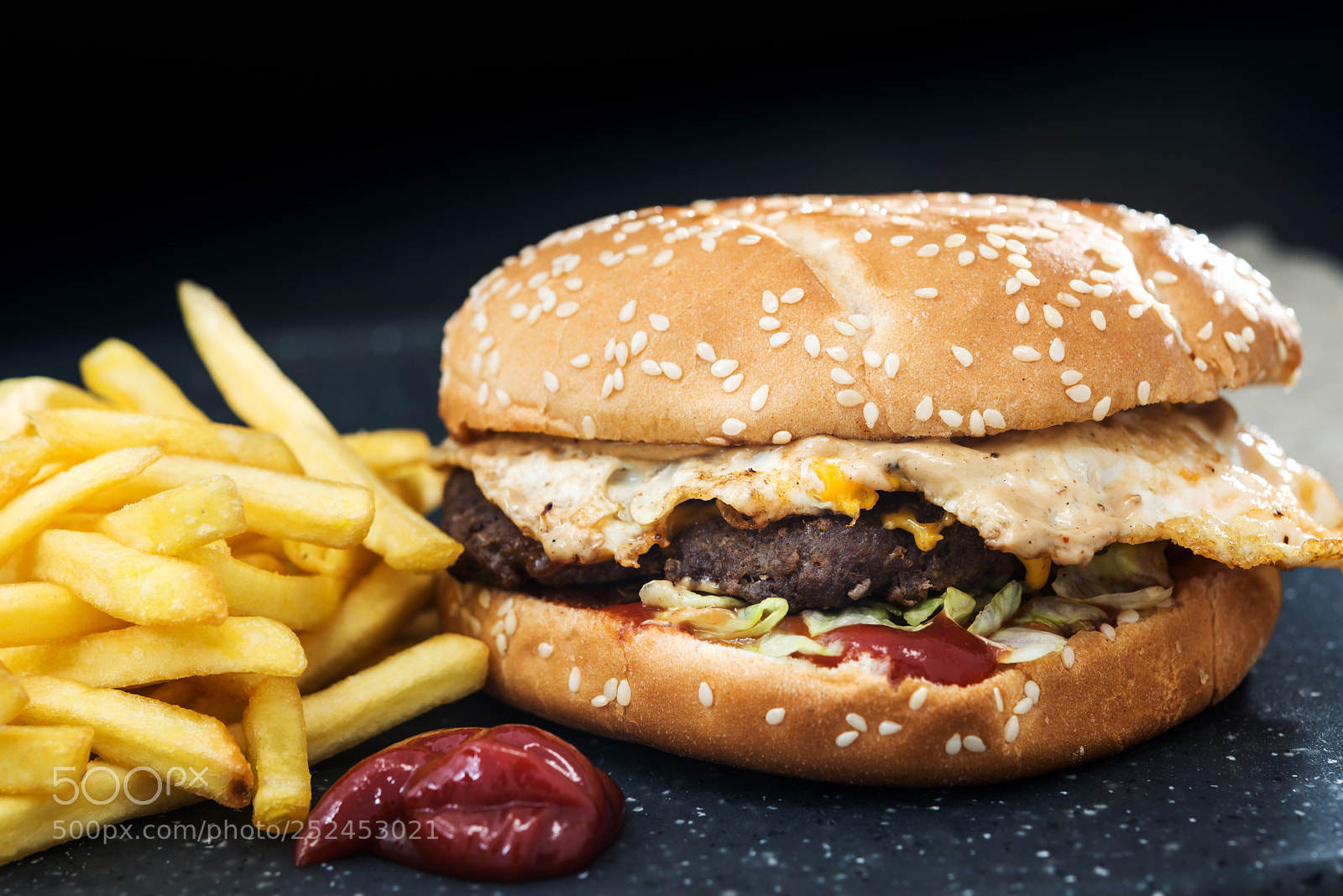 Nikon D800 sample photo. Cheese burger - american photography