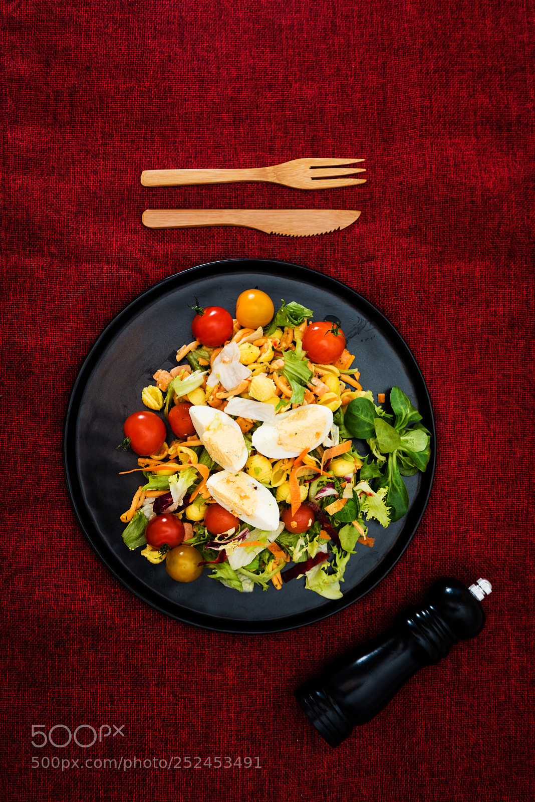 Nikon D800 sample photo. Salad of pasta, egg photography
