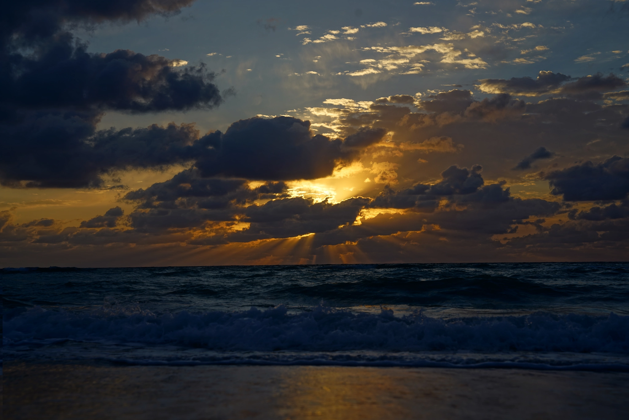 Sony a7R II + Sony FE 24-70mm F2.8 GM sample photo. Good morning hollywood beach 04/06/2018 ,     happy friday, day starts with beautiful sunrise at... photography