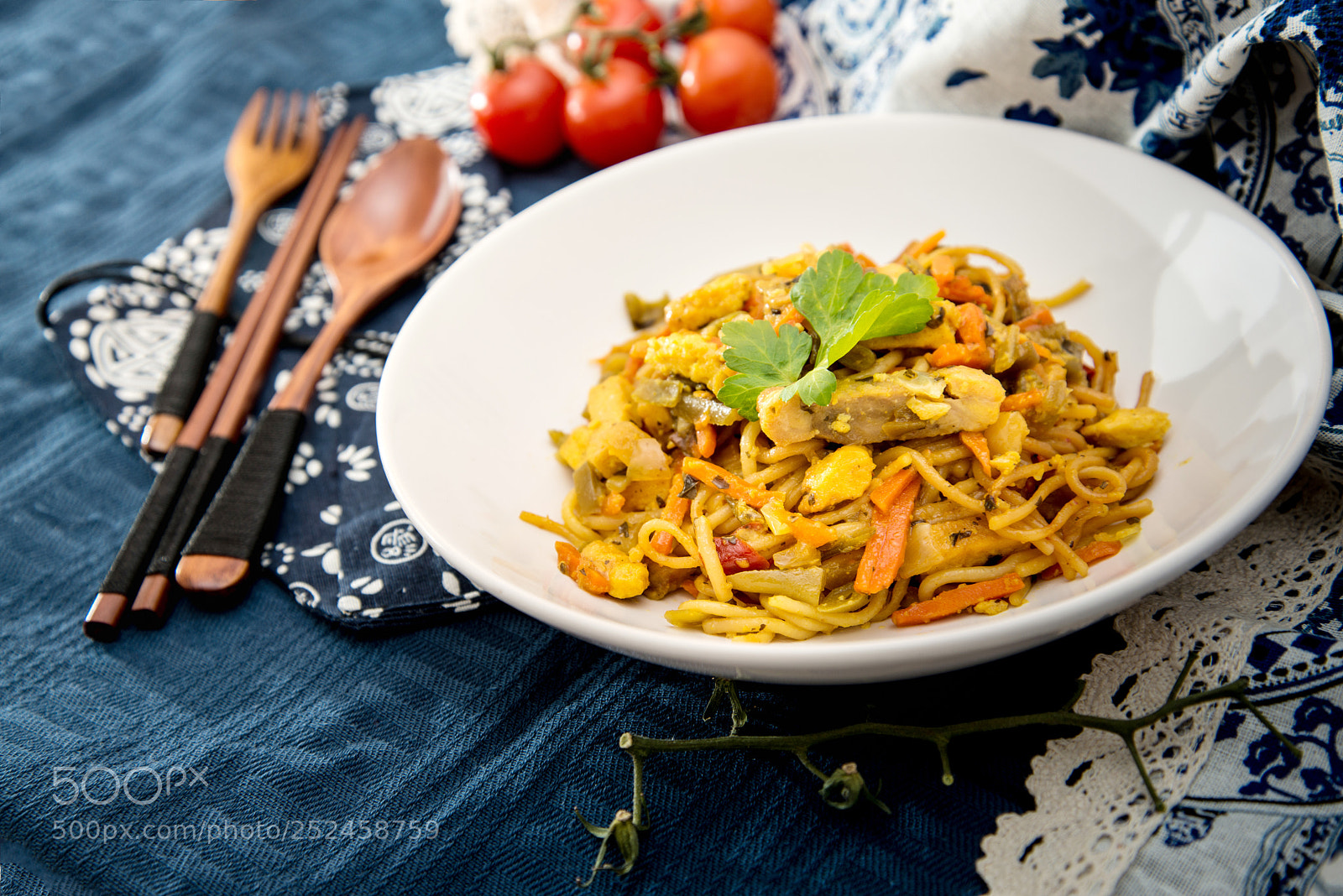 Nikon D800 sample photo. Asian food fried noodle photography