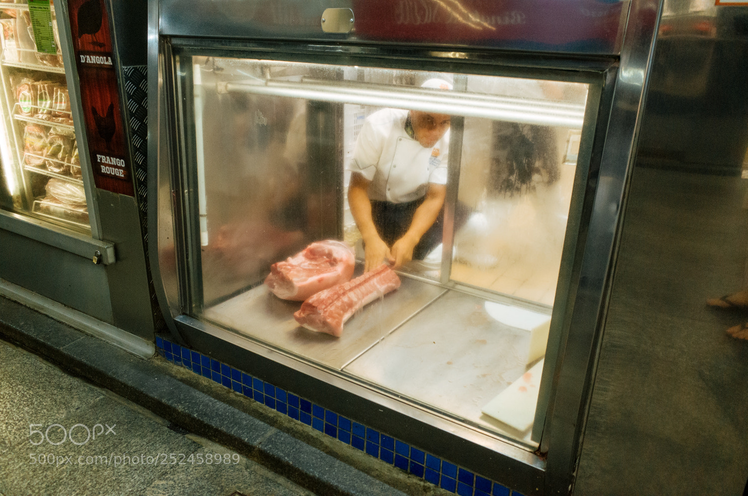 Ricoh GR II sample photo. Butcher in s o photography