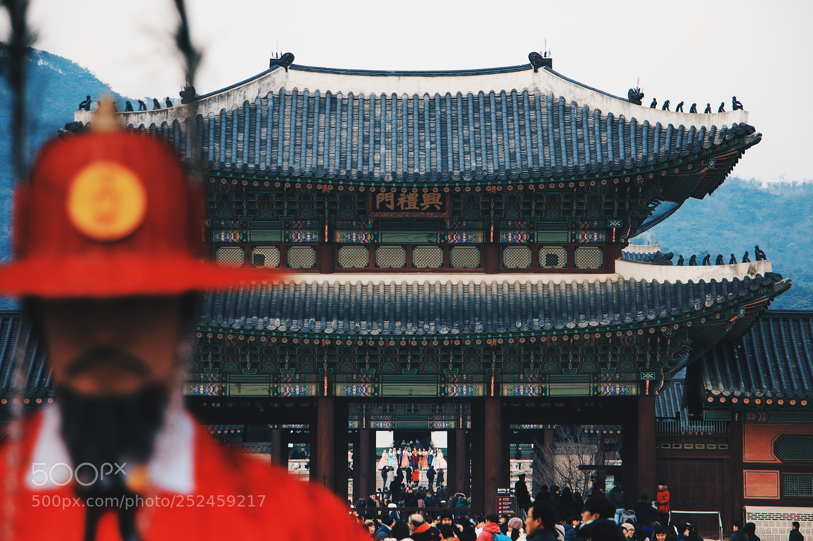 Canon EOS 70D sample photo. Guardian at gwanghwamun  광화문 가디언 photography