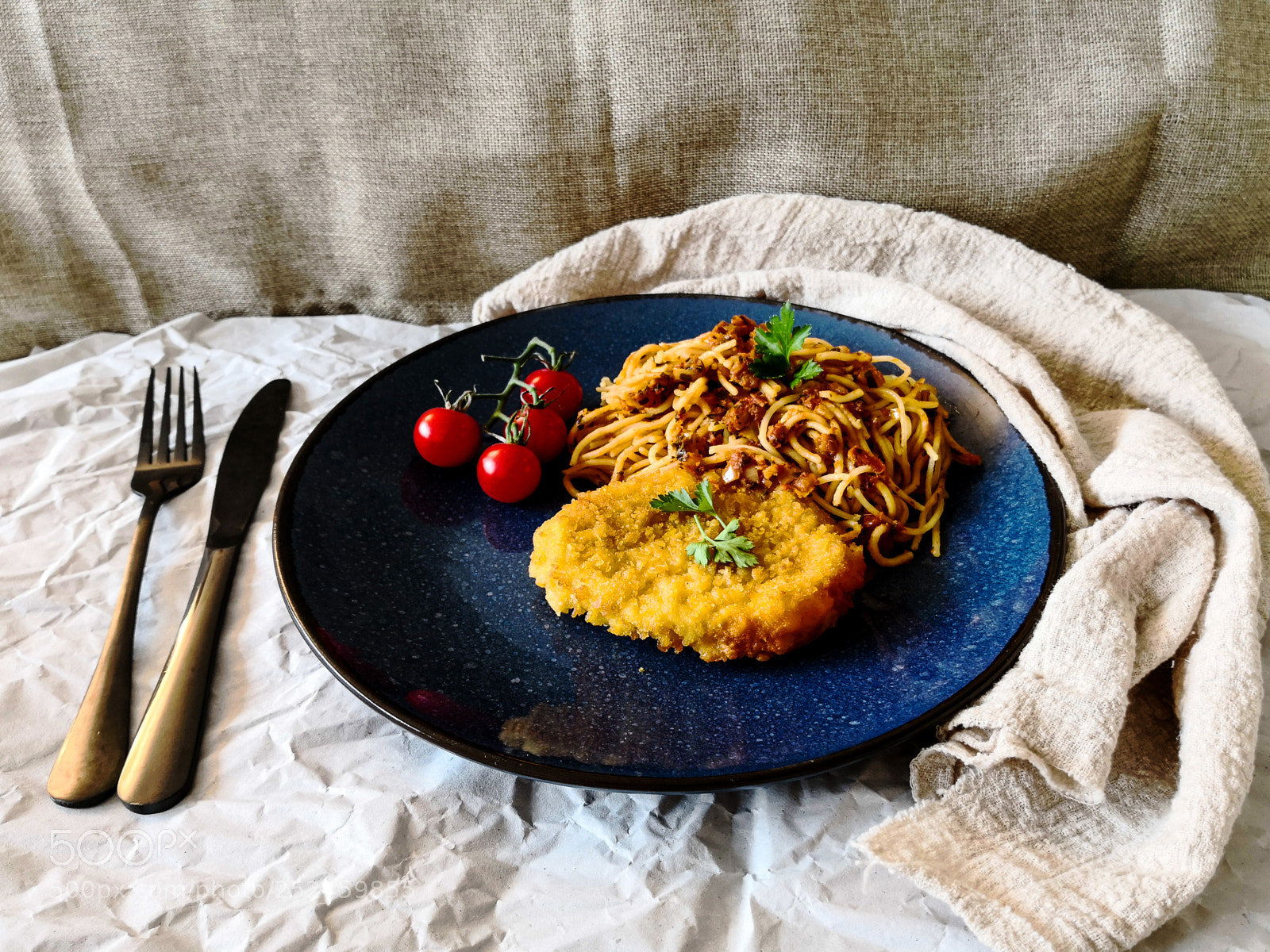 HUAWEI Mate 10 Pro sample photo. Escalope of spaghetti with photography