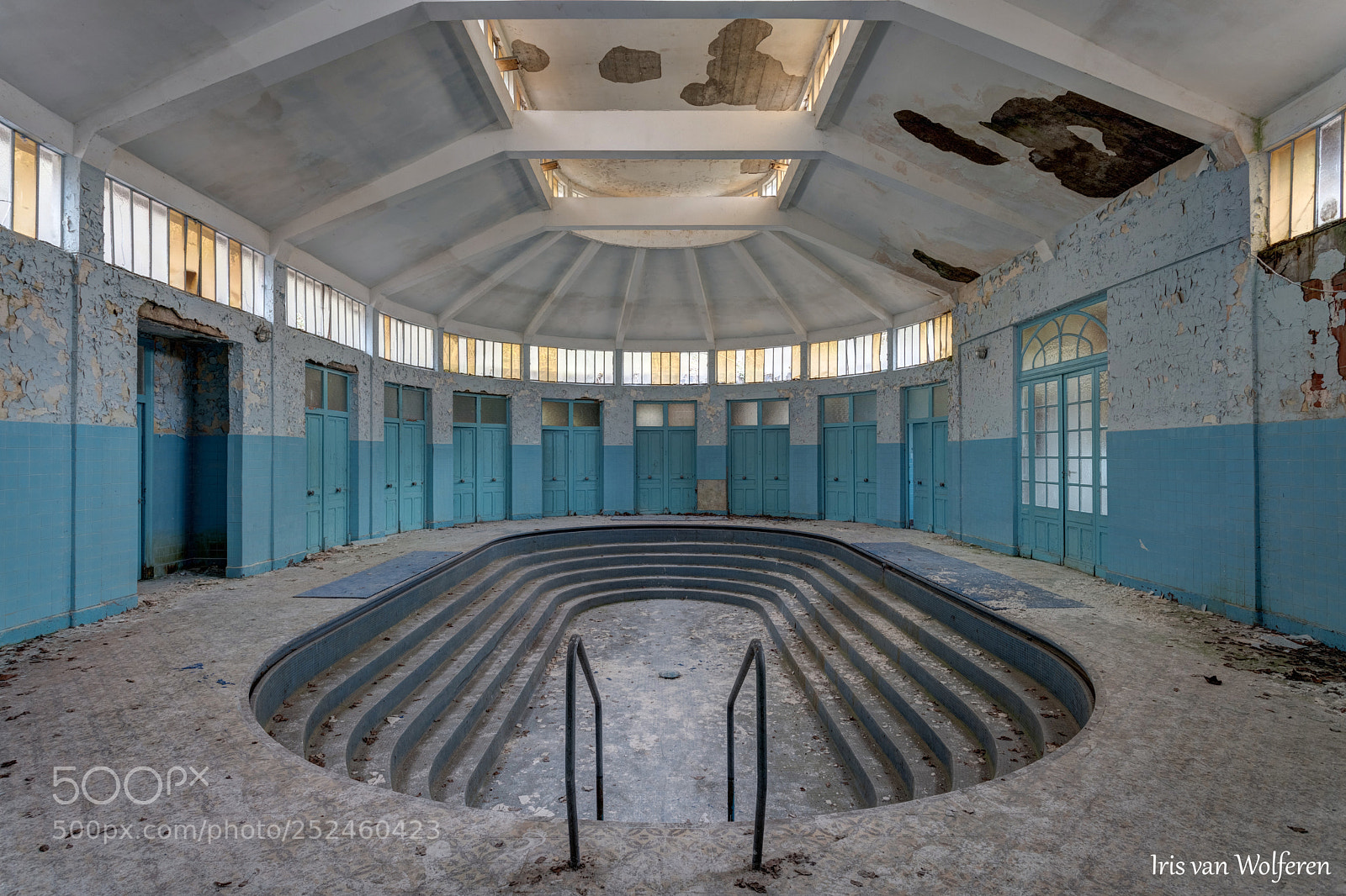 Canon EOS 6D Mark II sample photo. Therme blue photography