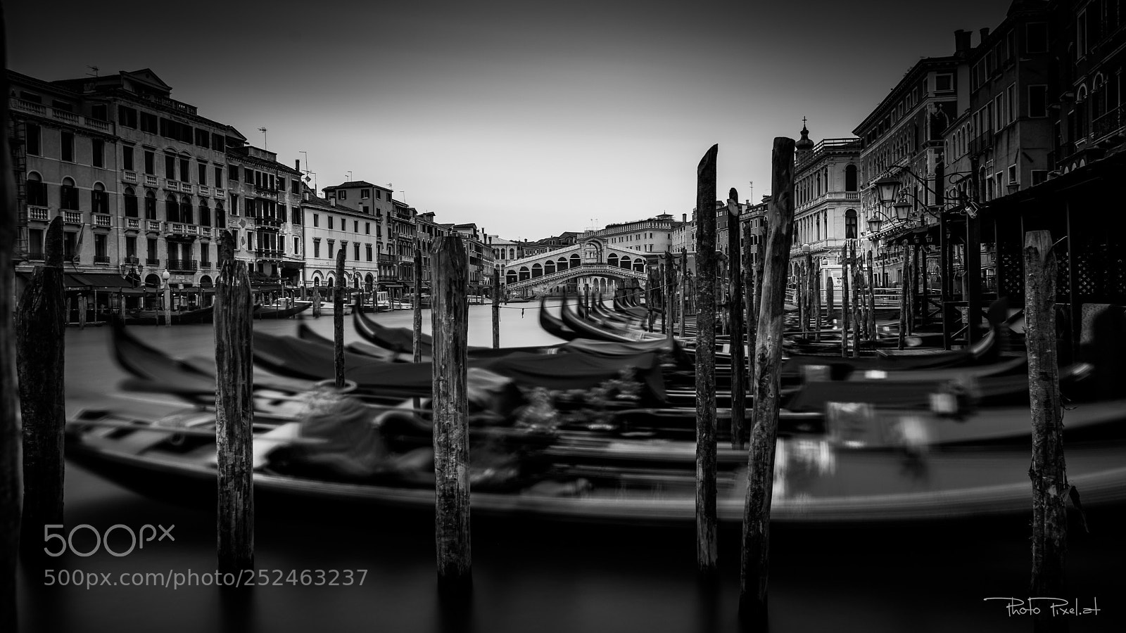 Nikon D800 sample photo. Canale grande mit rialto photography