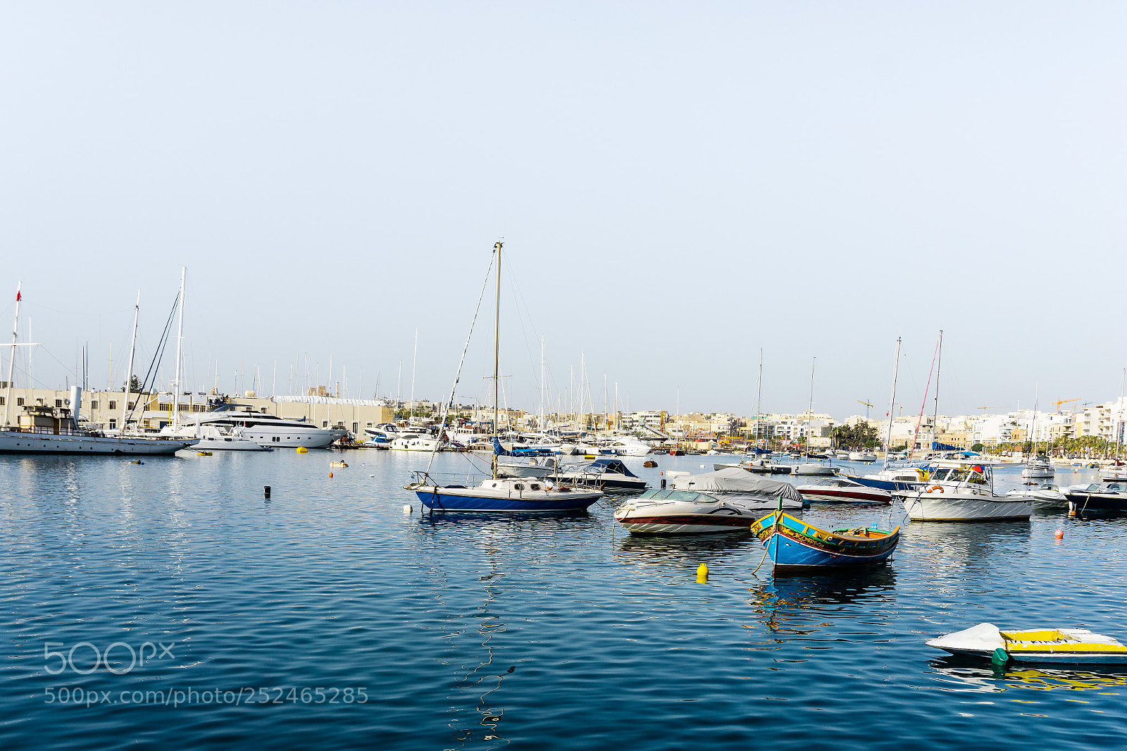 Sony a6000 sample photo. Mediterranean traditional colorful boats photography