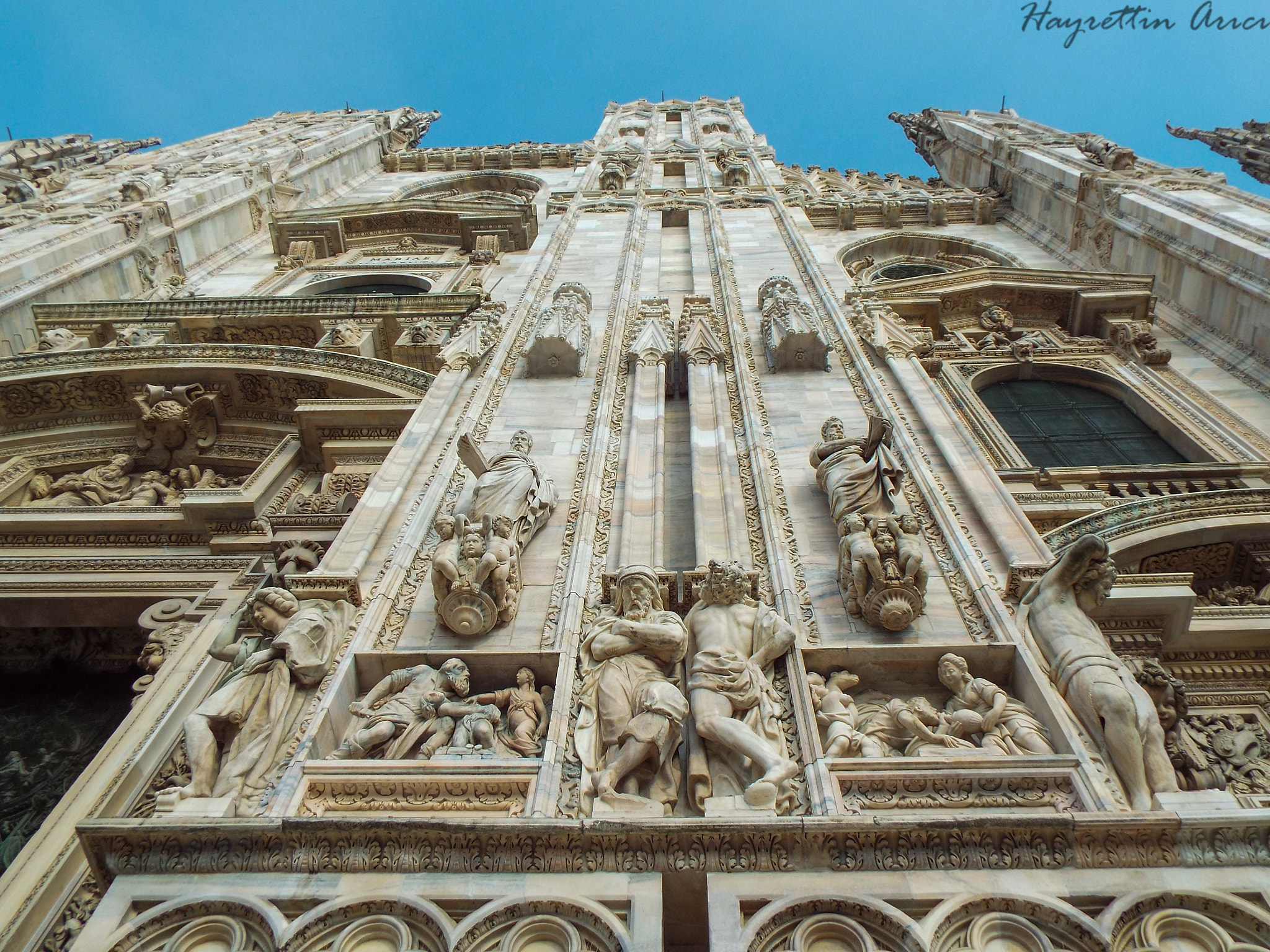 Fujifilm FinePix S8200 sample photo. Duomo - milano photography