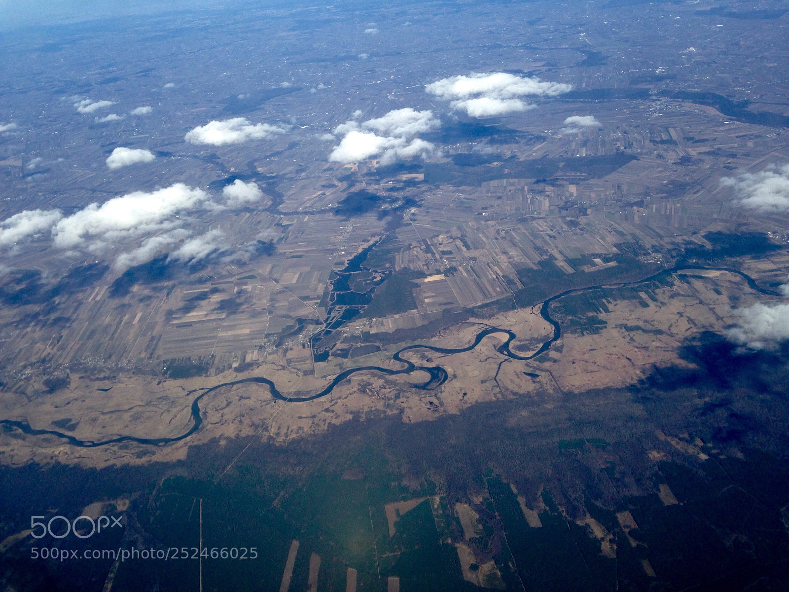 Apple iPhone 5c sample photo. In flight photography