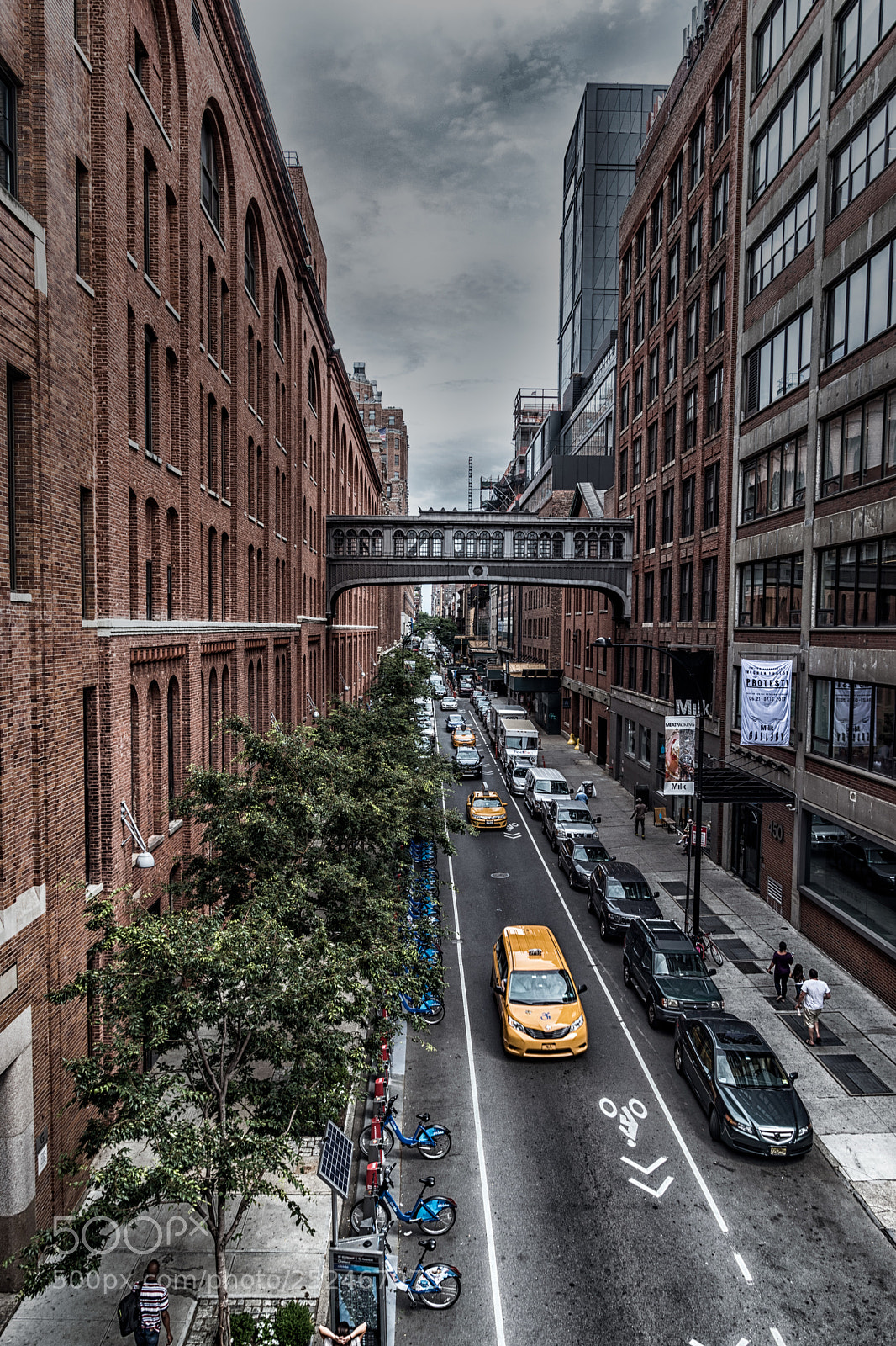 Nikon D5500 sample photo. From the high line photography