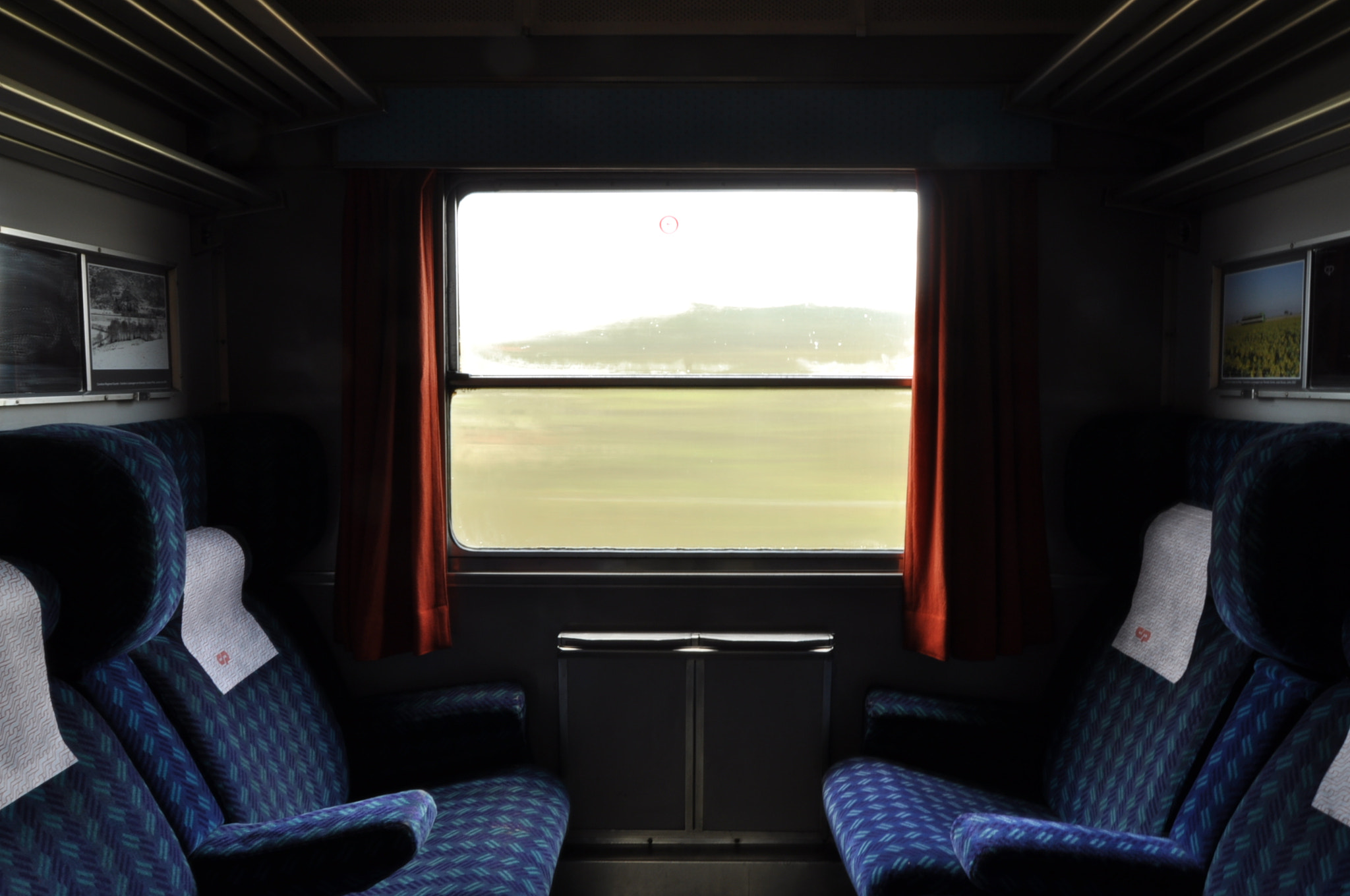 Nikon D5000 sample photo. Sorefame first class compartment photography