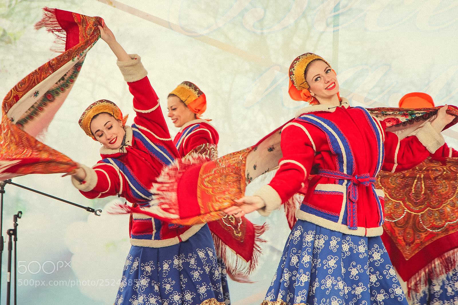 Canon EOS 60D sample photo. Russian folk dance photography