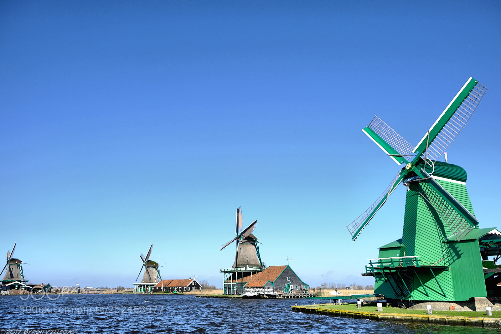 Fujifilm X-T20 sample photo. The windmills of zaanse photography