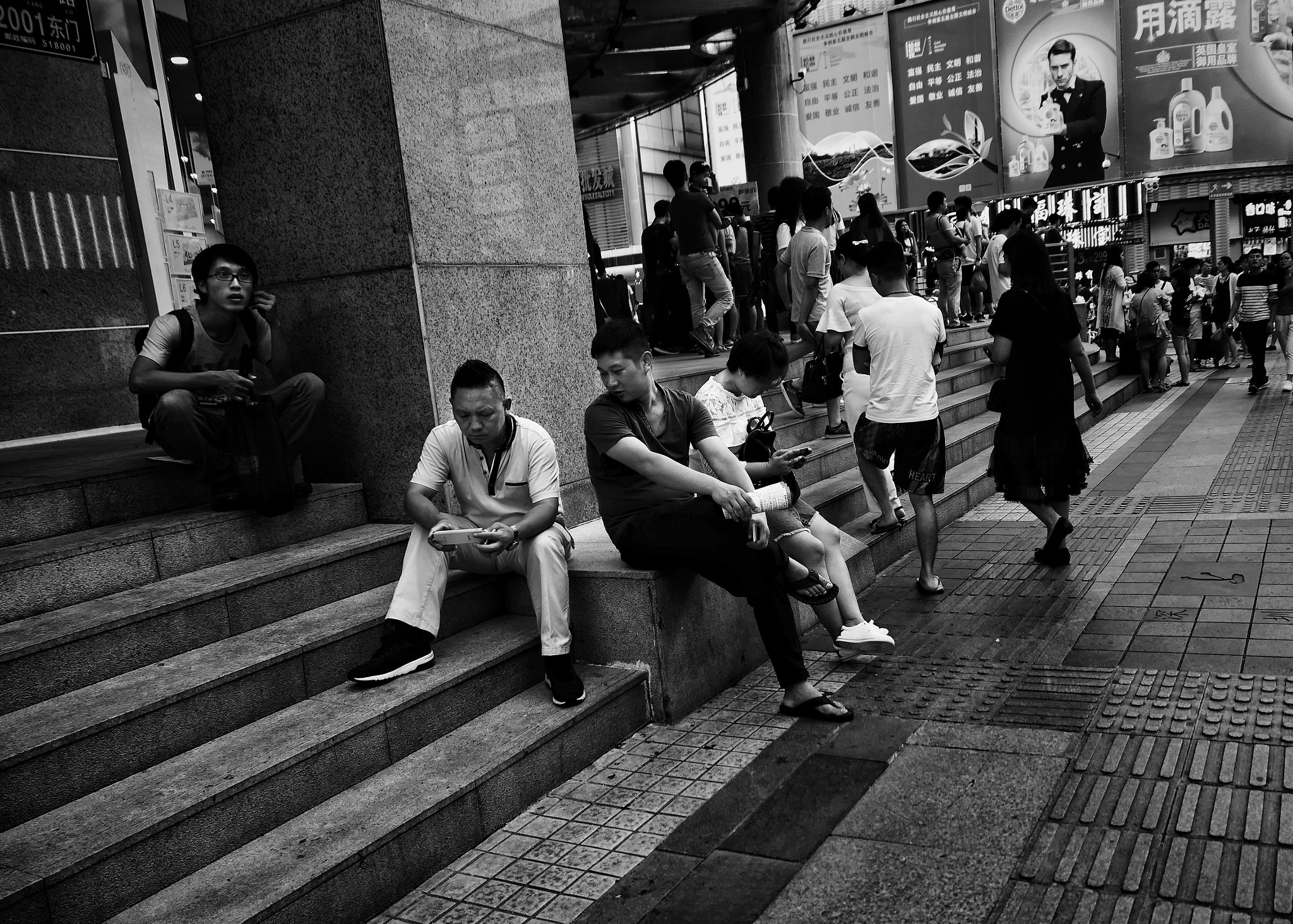 Panasonic Lumix DMC-LX10 (Lumix DMC-LX15) sample photo. Street photography