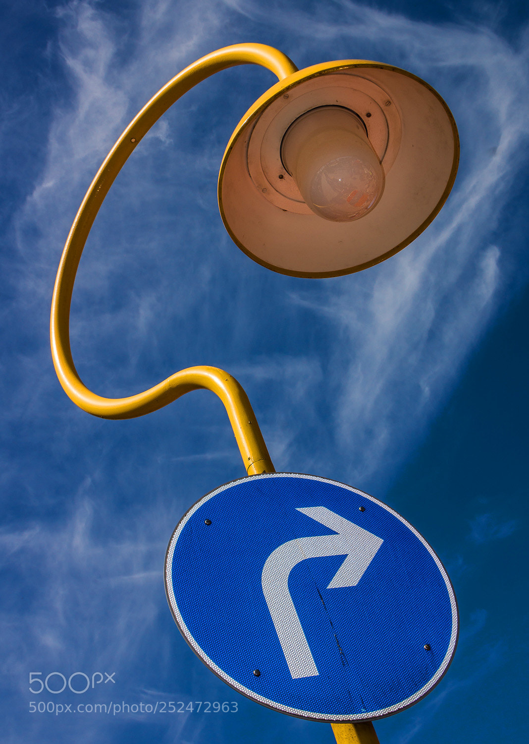 Sony SLT-A77 sample photo. Go right.. photography