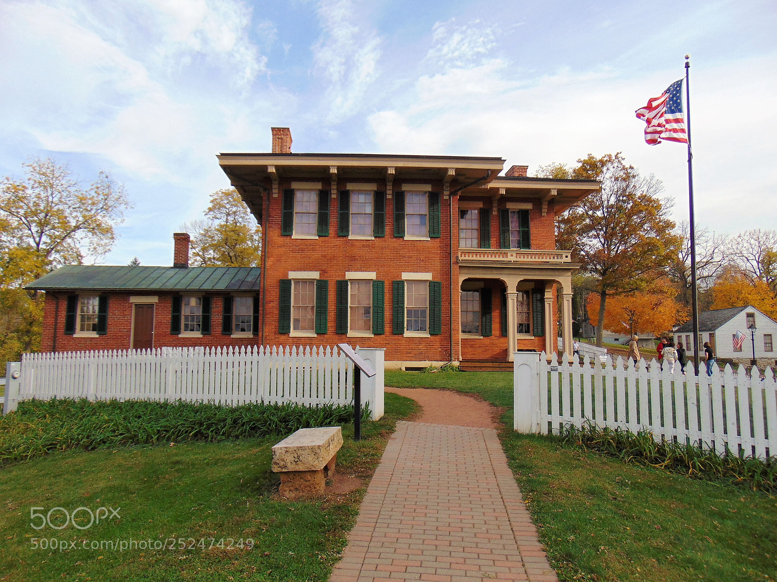 Sony Cyber-shot DSC-H300 sample photo. Home of president grant 2 photography